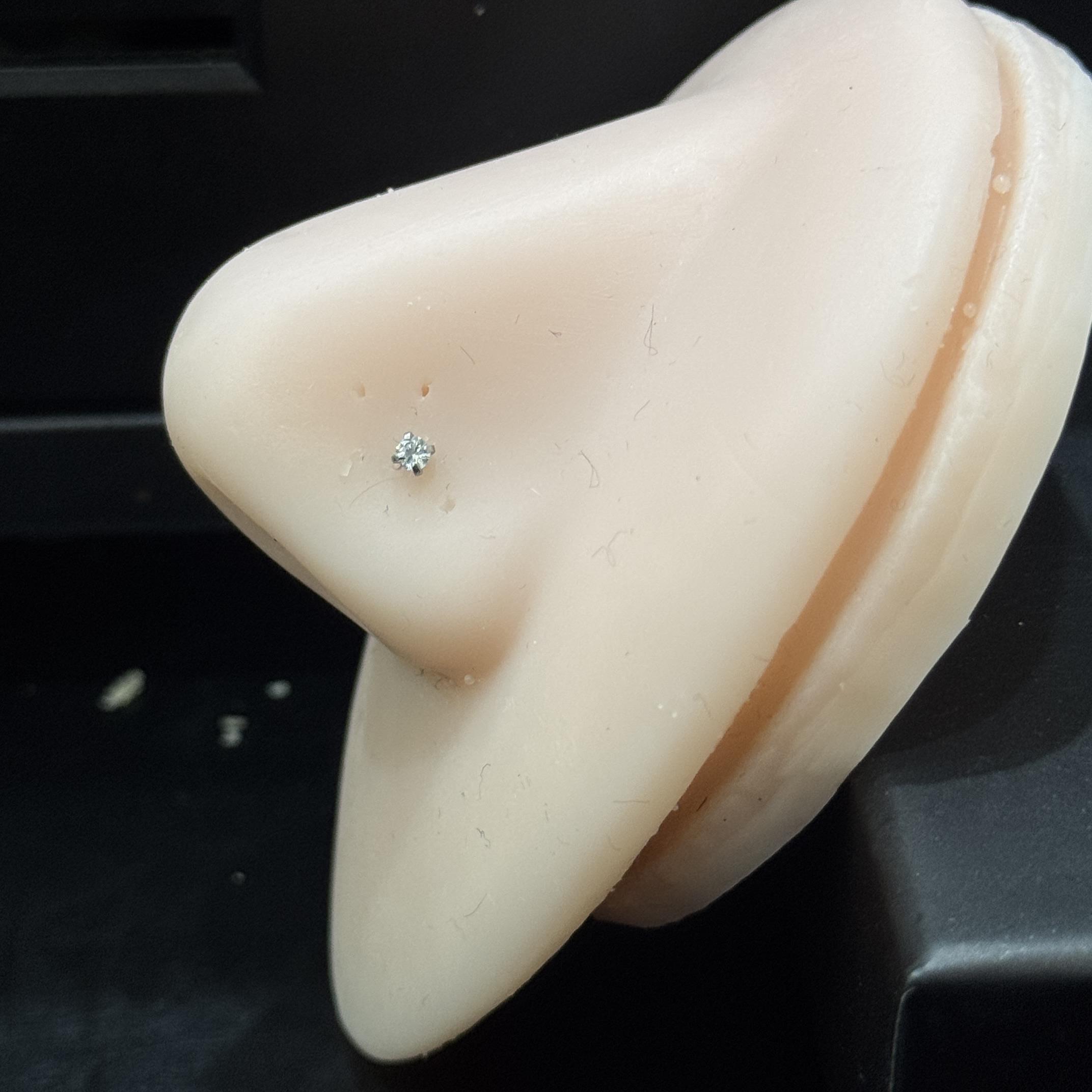 Mũi L kim cương chấu trắng size 2._thumbnail_3