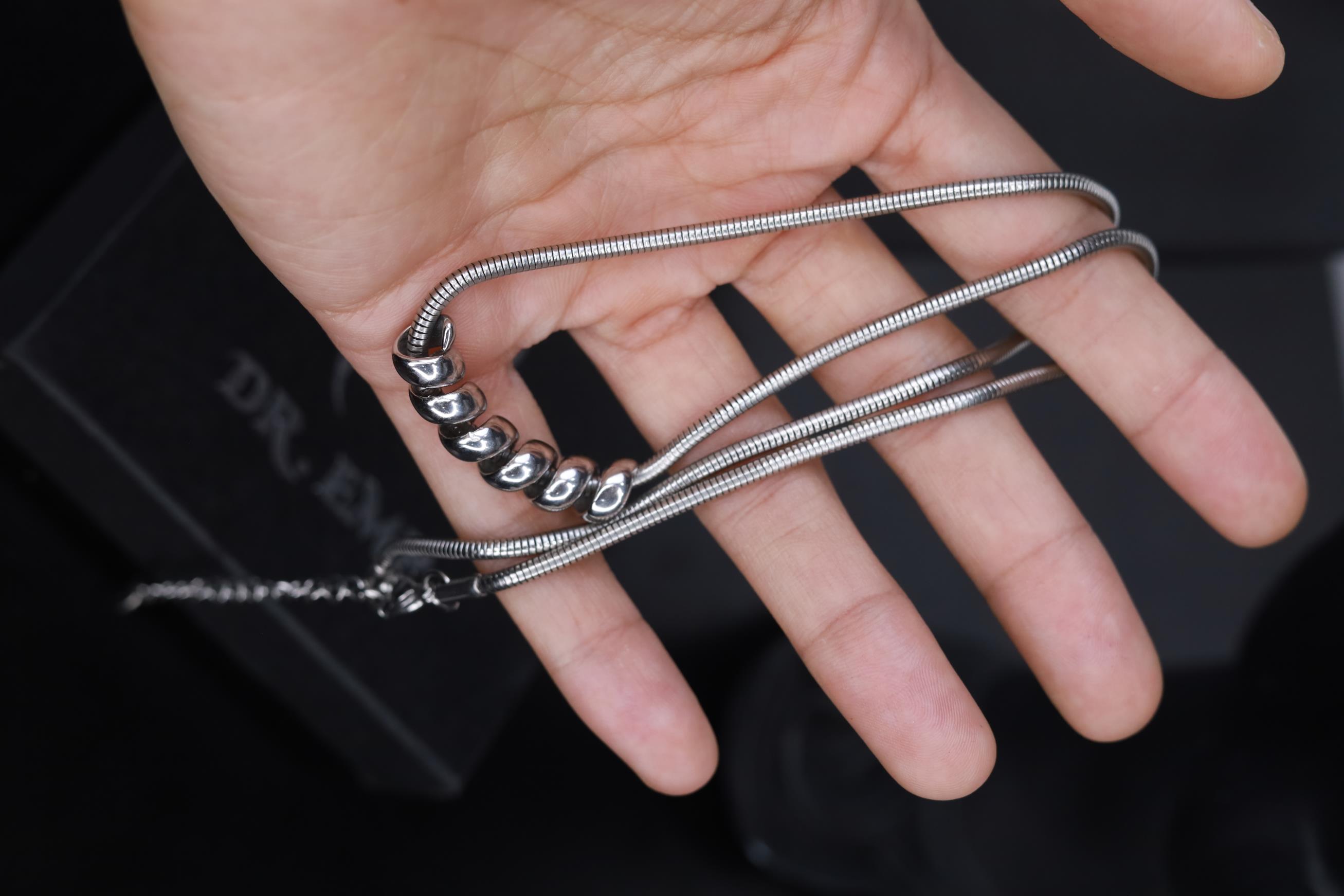 Vòng cổ titan xoắn_thumbnail_3