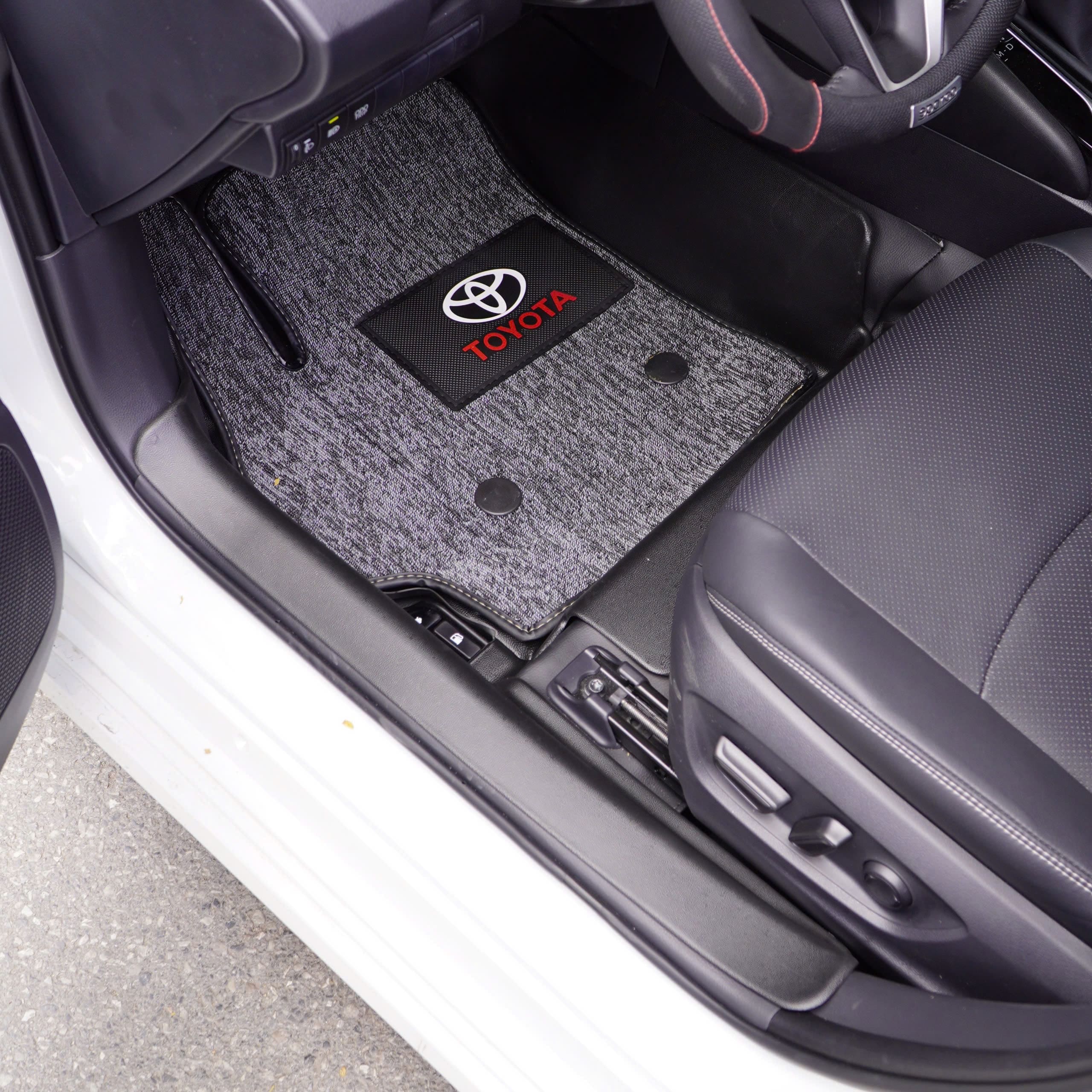 Thảm Lót Sàn Ô Tô TPE Nhựa Đúc Toyota Corolla Altis_thumbnail_7