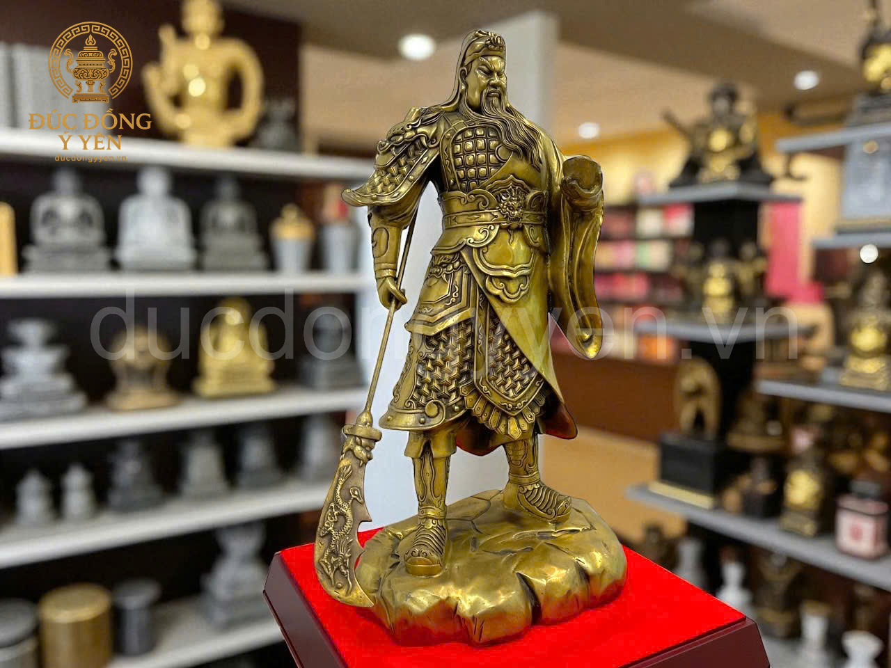 Tượng quan công đứng cầm đao và thoải vàng  bằng đồng cao 39cm _thumbnail_3