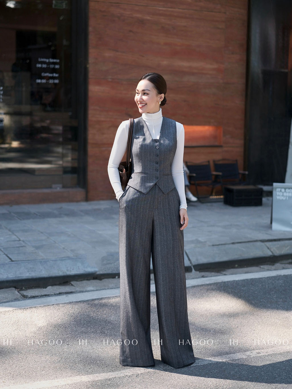 Quần suông kẻ sọc đỉa liền thân HAGOO_thumbnail_8