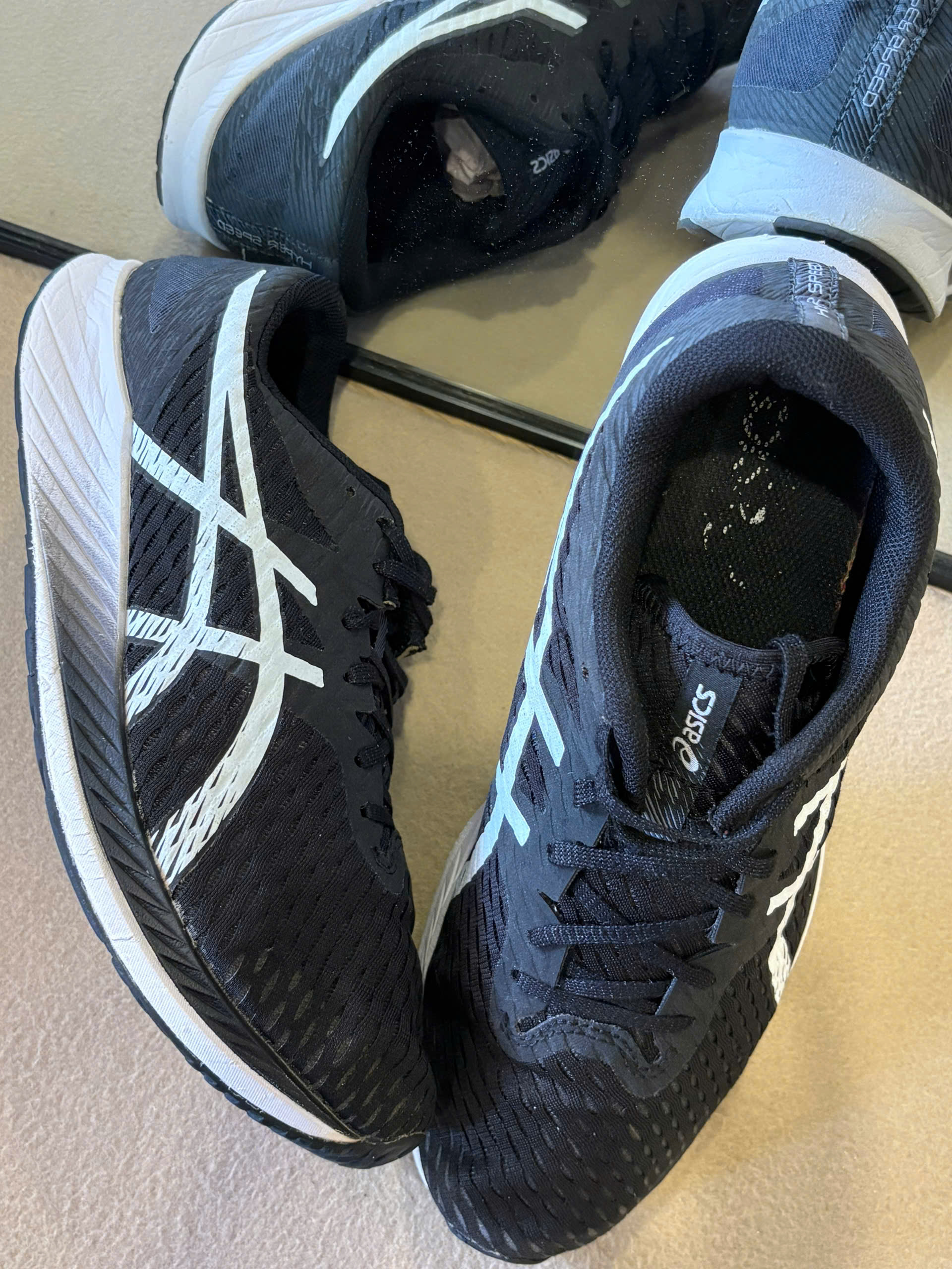 ASICS HYPER SPEED Racing Shoes 1011B394-001 - Black/White_thumbnail_7