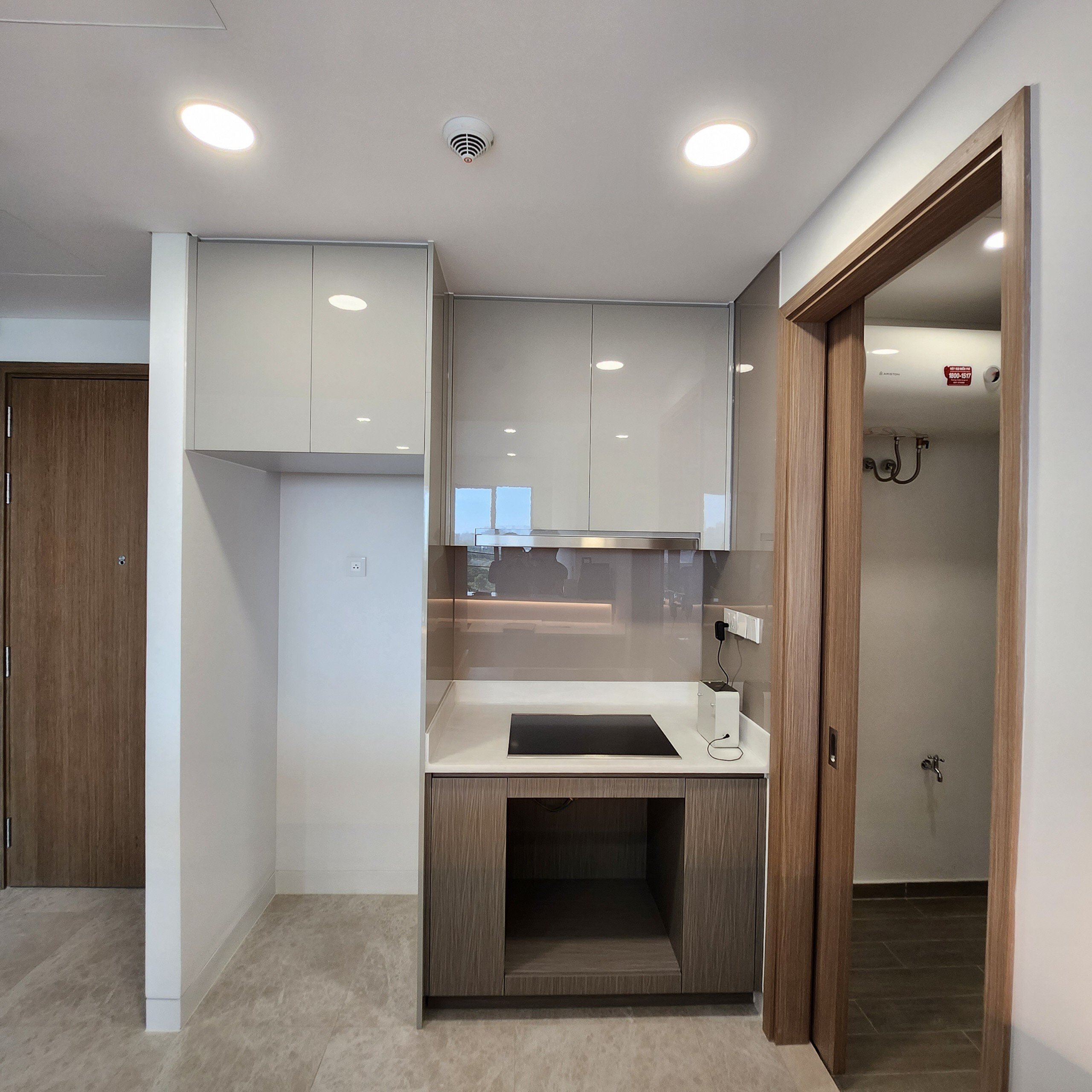 Cho thuê 2PN full nội thất - sông Sài Gòn - căn duy nhất view sông - Giá 34 triệu