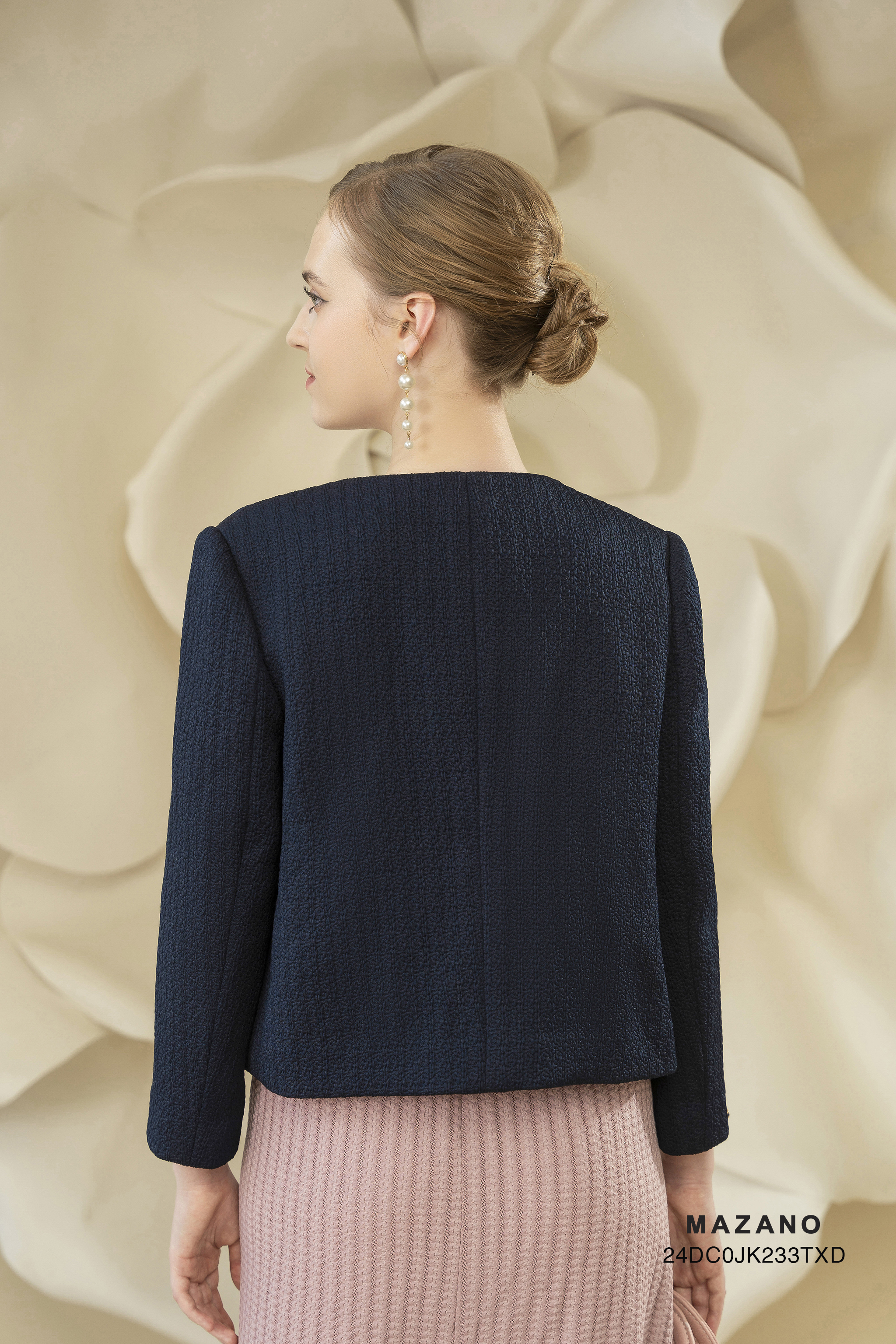 Áo khoác ngắn Suông Vải Gấm thô Đính hoa thủ công Dài dưới eo_thumbnail_4