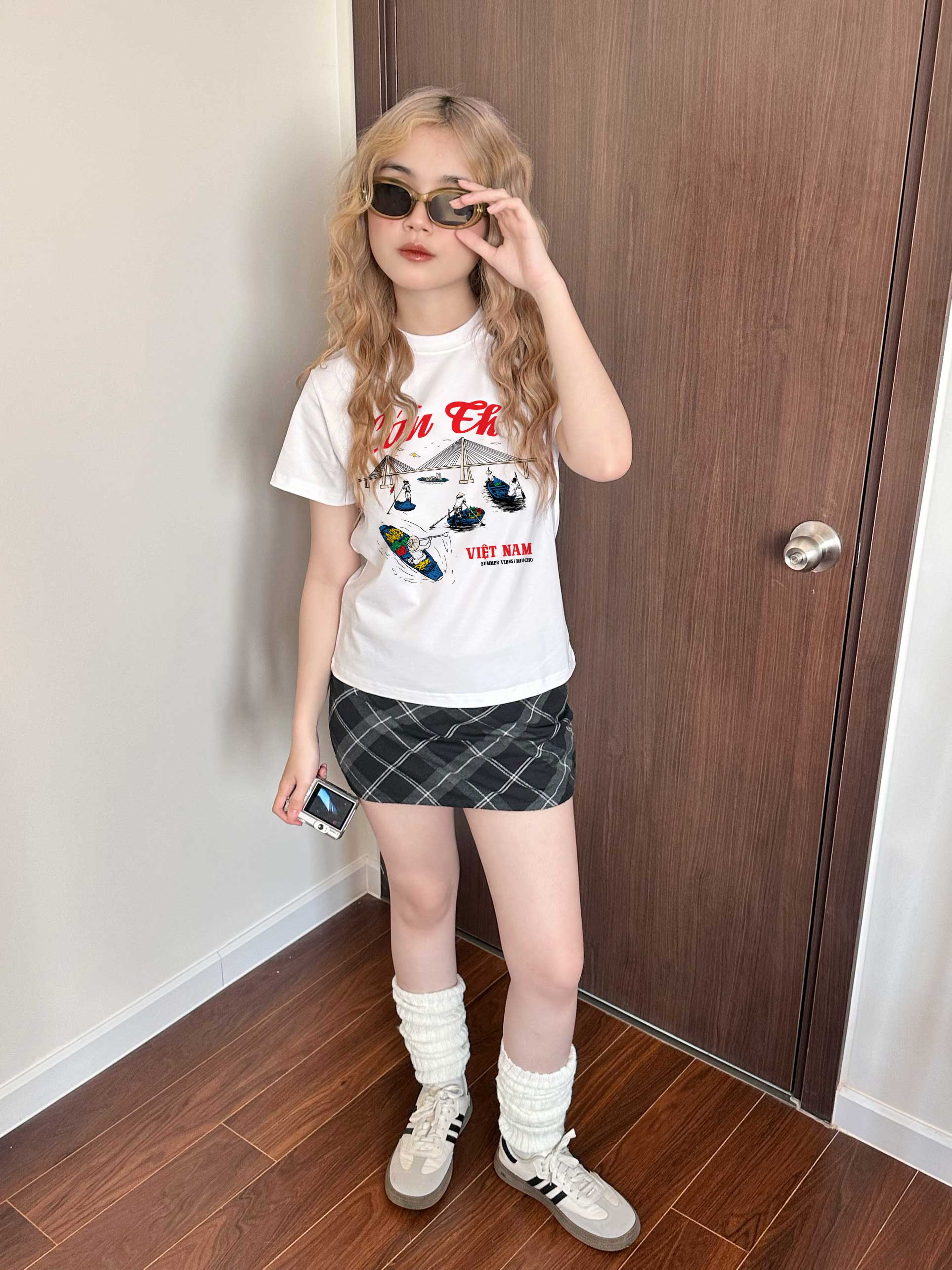 Áo thun baby tee form ôm xinh xắn ABD1280 Miucho tay ngắn cổ tròn in hình Cần Thơ_thumbnail_4