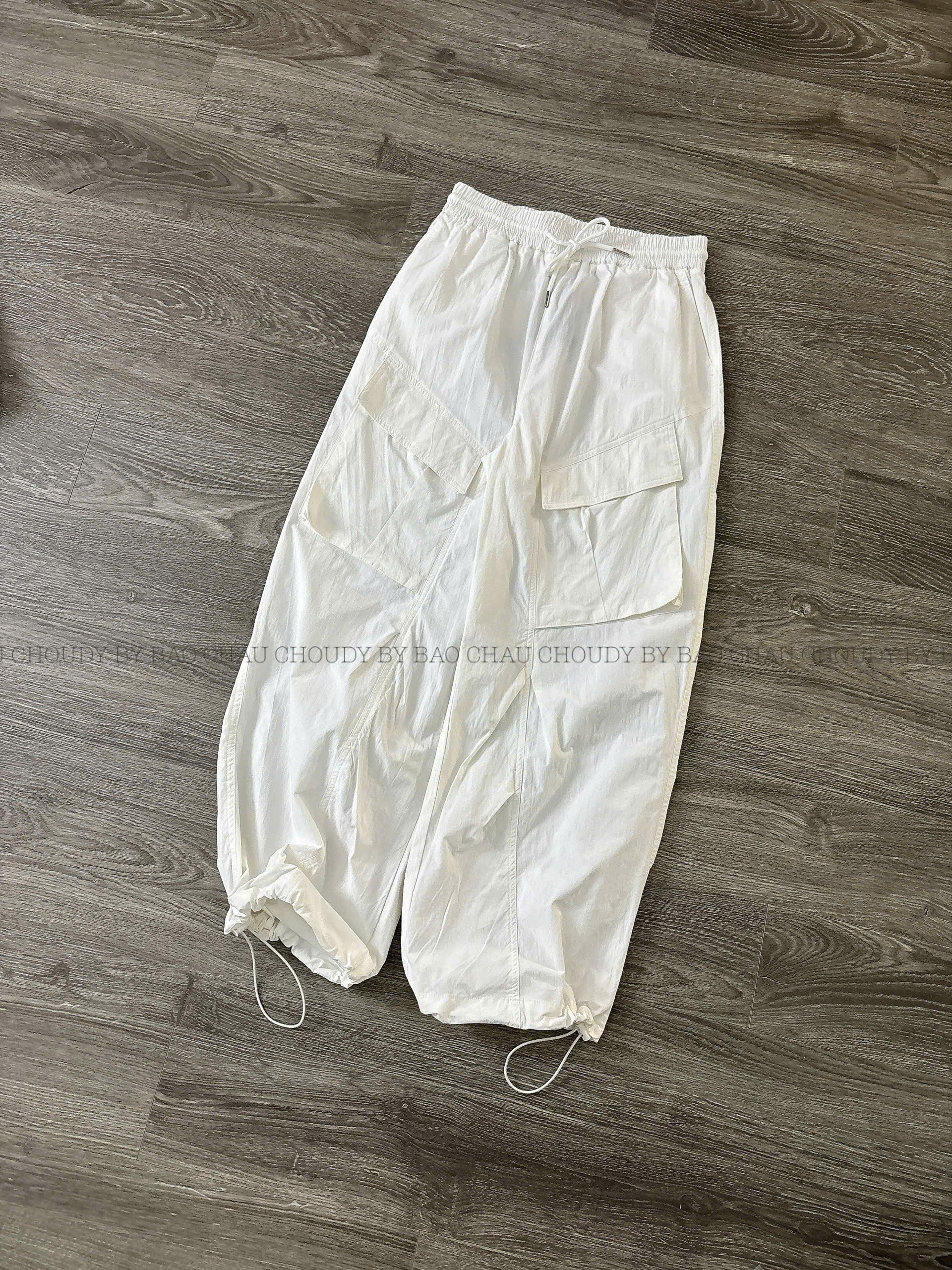 U759 QUẦN DÙ SUÔNG TRẮNG_thumbnail_4