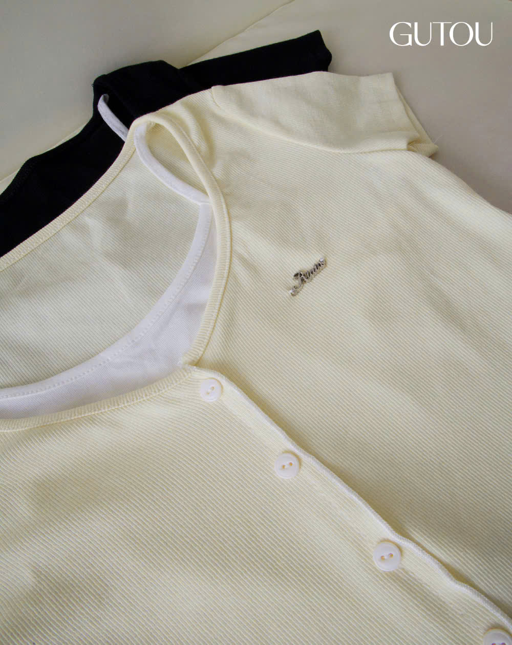 [ GUTOU ] Áo Thun Gân Tăm Hai Lớp Gấu Xoăn_thumbnail_2