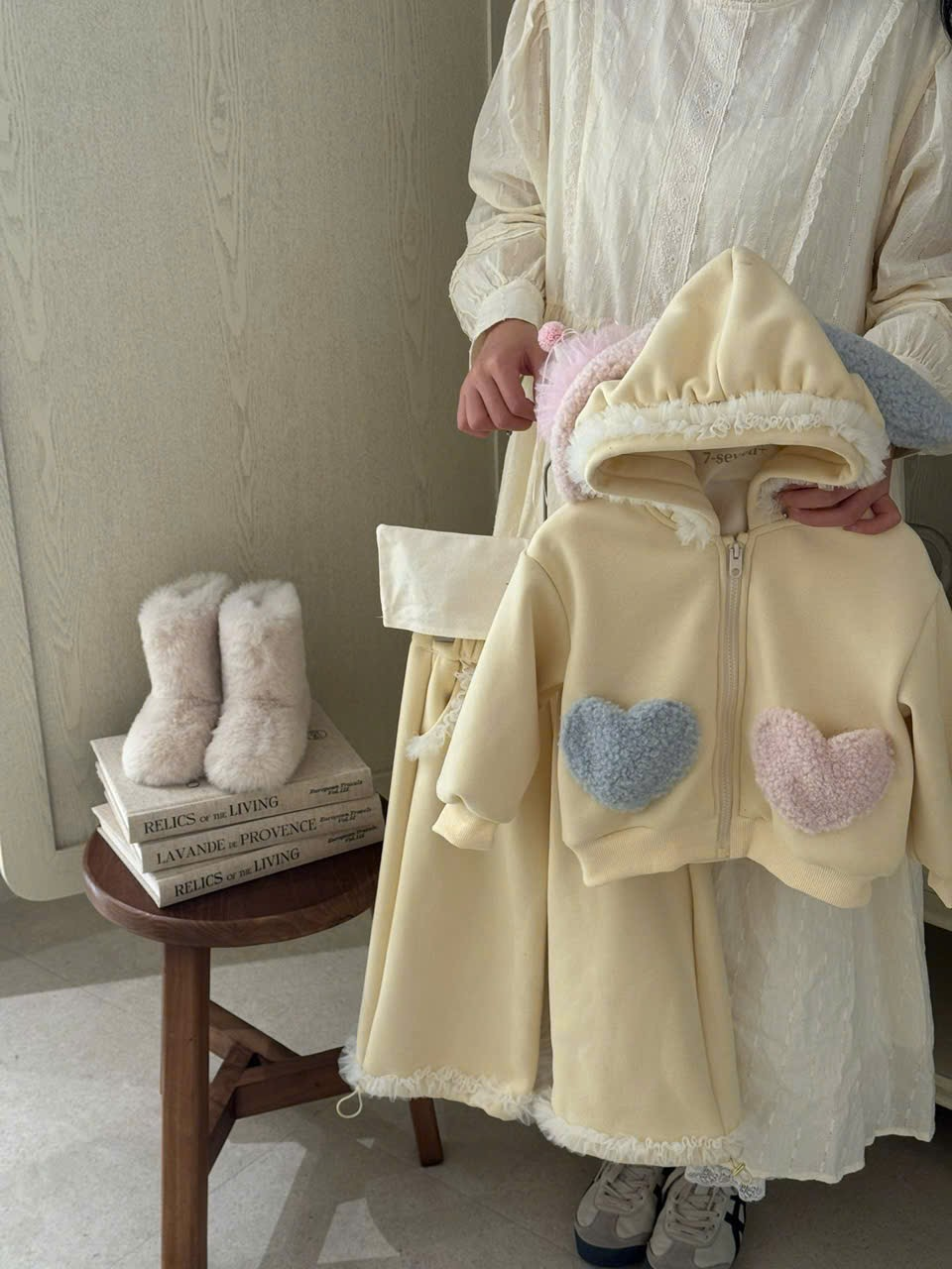 (S77) Set nỉ vàng túi tim Seven