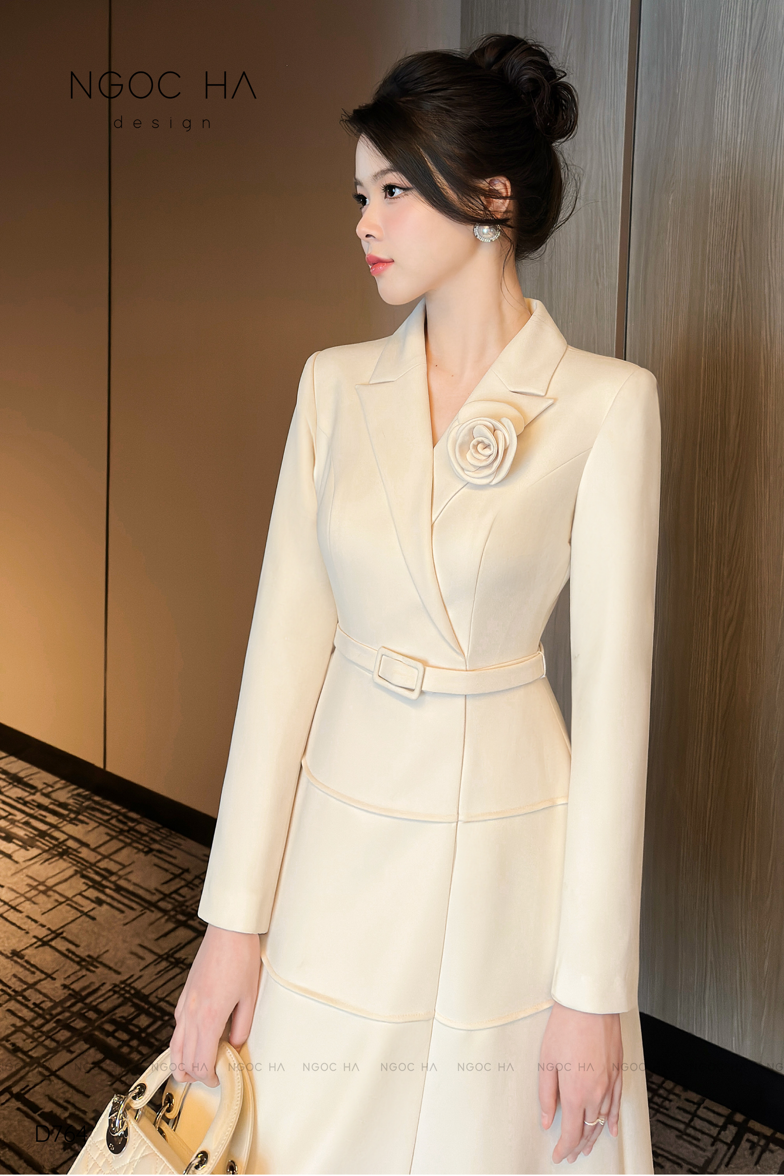 Cannes Dress_Đầm Vest Tay Dài Đính Hoa Màu Kem D764_thumbnail_3