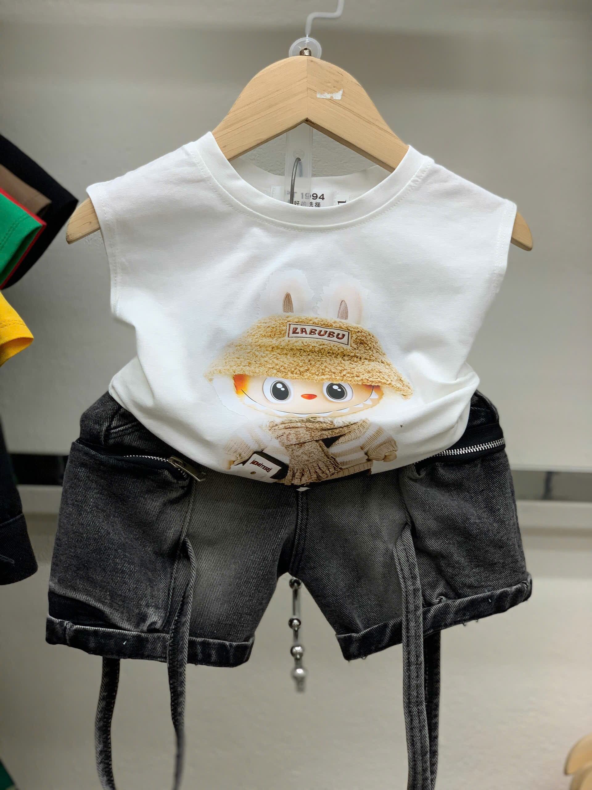 C24 BỘ BA LỖ QUẦN BÒ LABUBU ĐỘI MŨ- A201.588