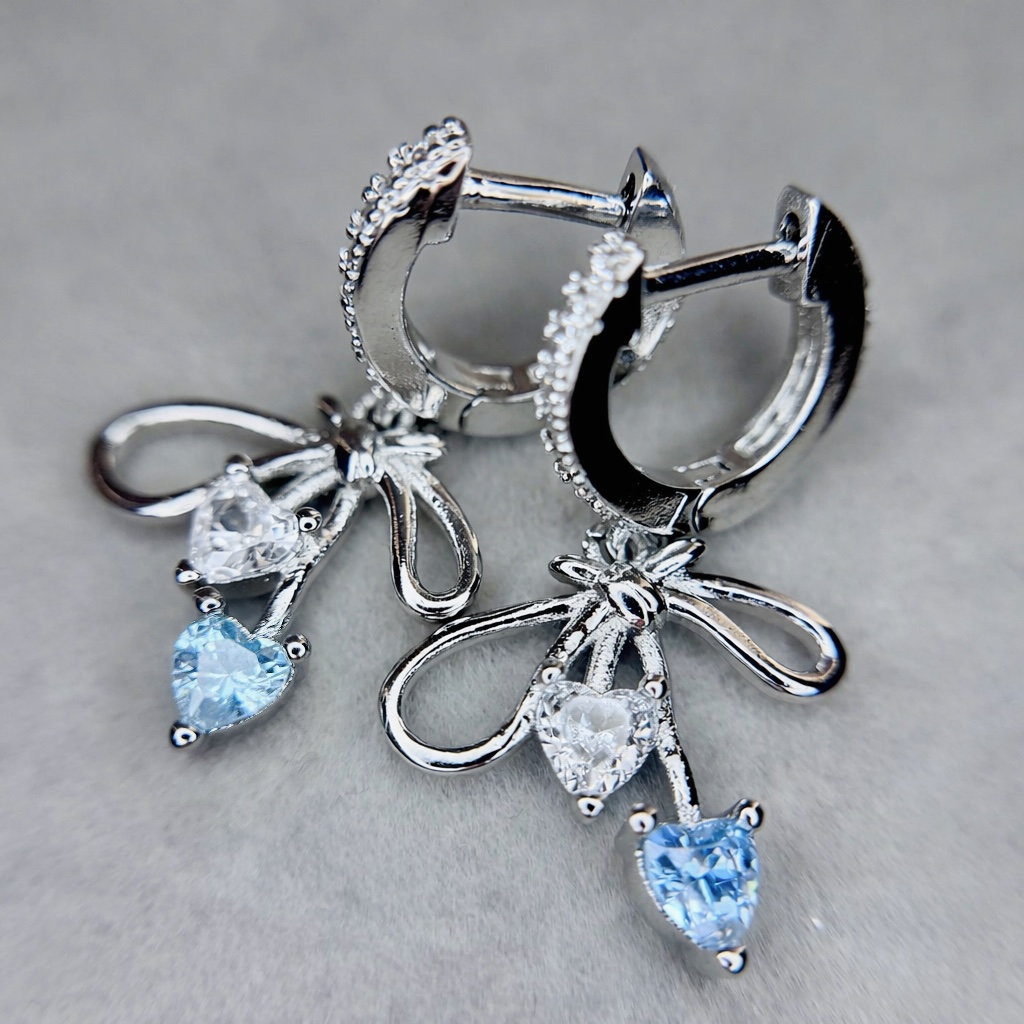 Khuyên vòng kiểu nơ rơi đá xanh trắng size 10_thumbnail_1