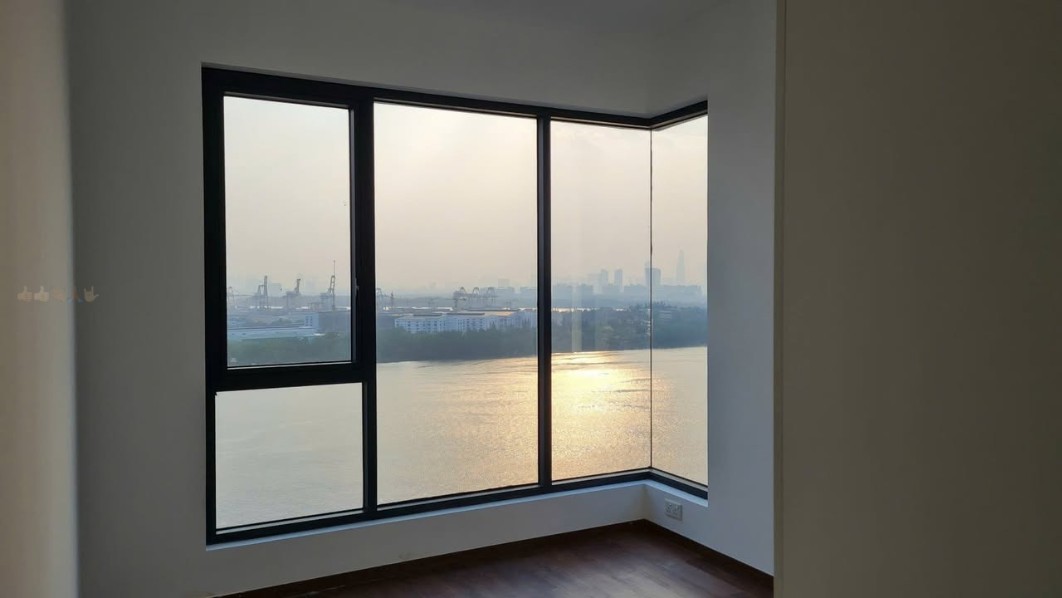 Cho thuê 3 phòng ngủ One Verandah - View sông SG trực diện, ngắm nhìn các biểu tượng thành phố - Ban công Tây Nam thoáng