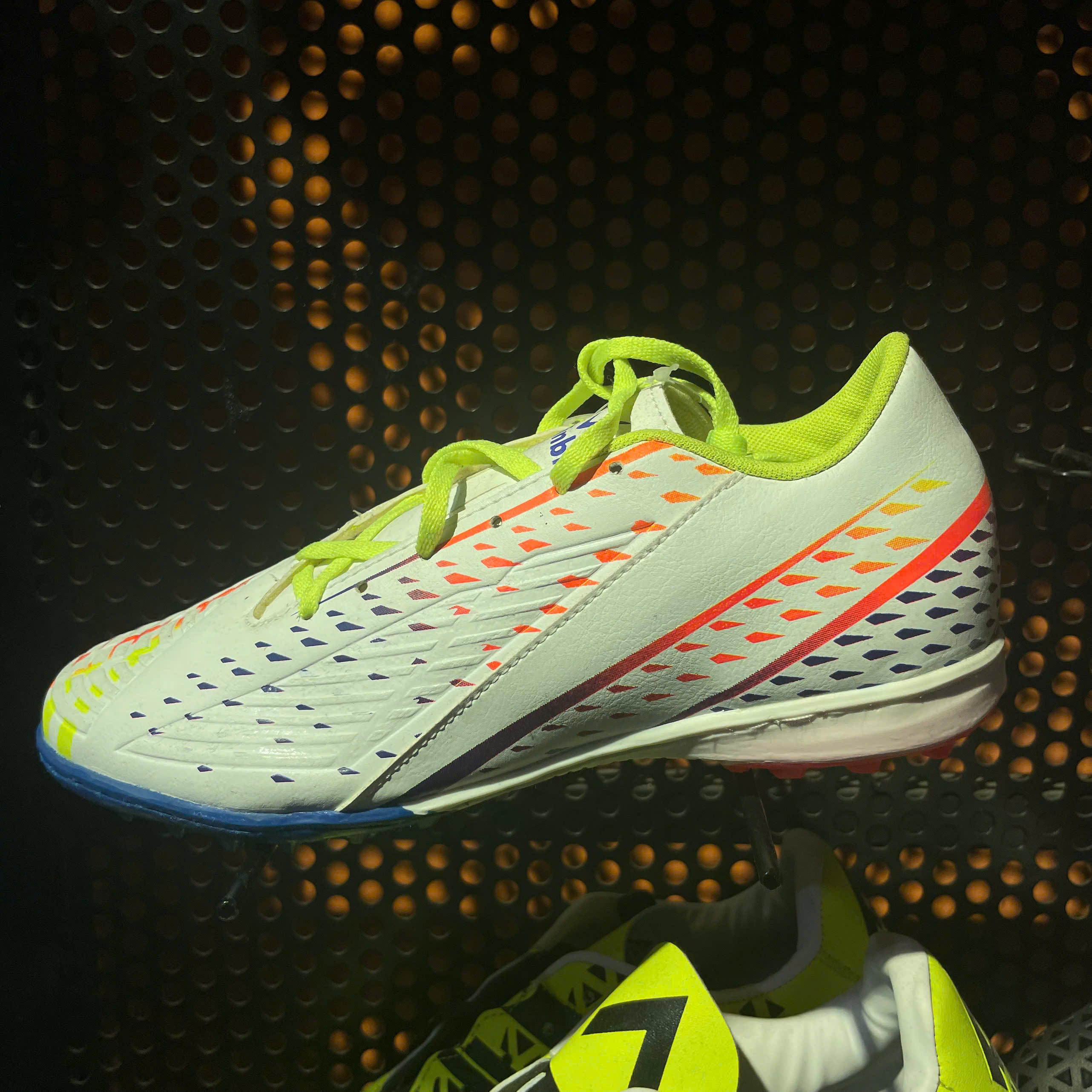 Giày Winbro COPA trắng