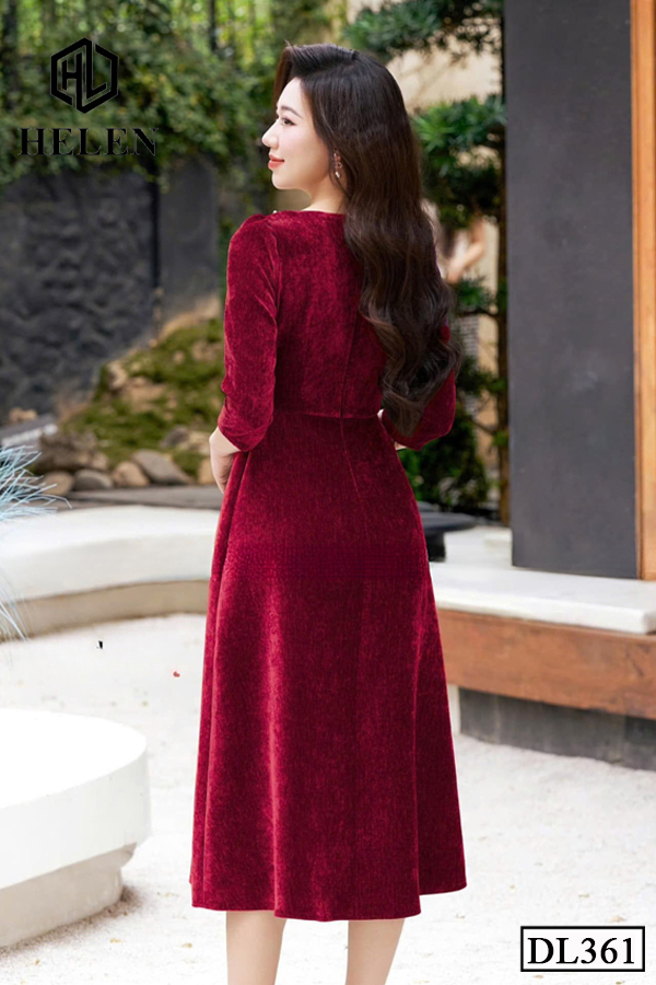 Đầm xòe nhung đỏ cổ đính ren DL361