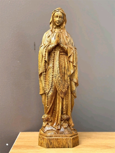 Tượng Đức Mẹ gỗ trầm tốc 30cm