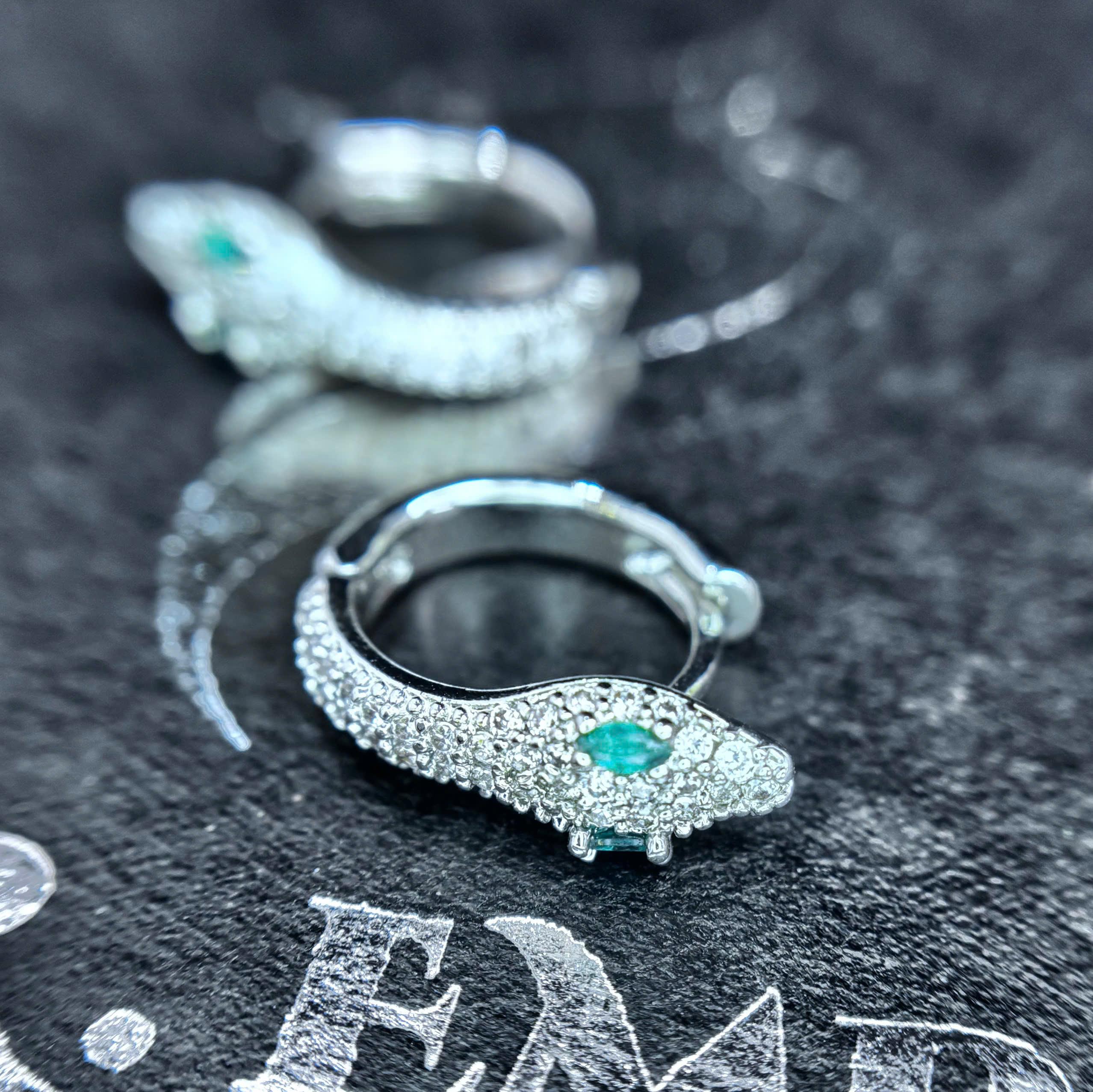 Khuyên vòng kiểu rắn full đá size 10_thumbnail_2