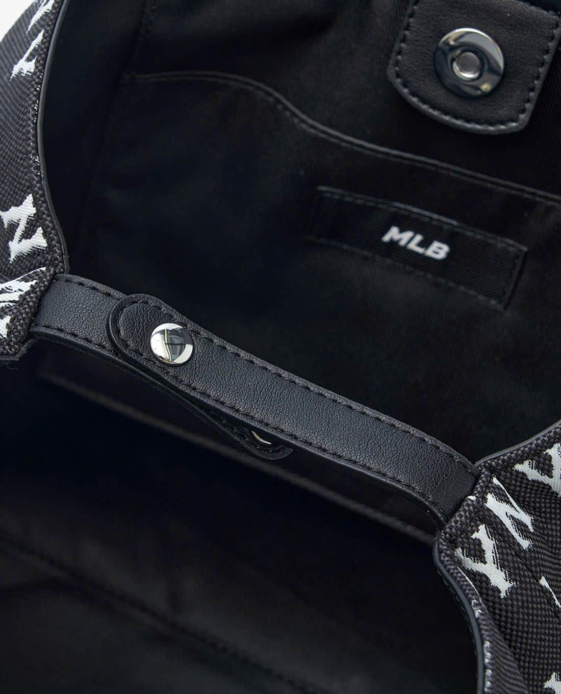 T3 TÚI MLB ĐEN_thumbnail_5