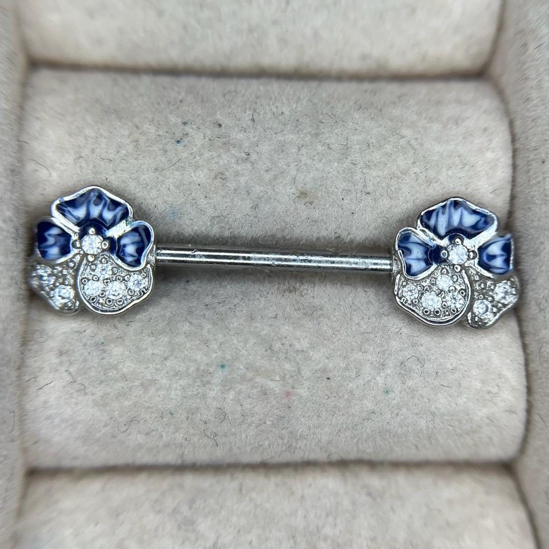 Khuyên Ti 100 09._thumbnail_1