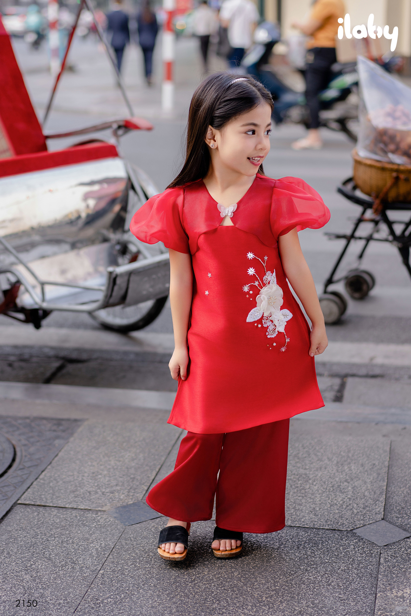 Áo dài Nhã Kỳ bé