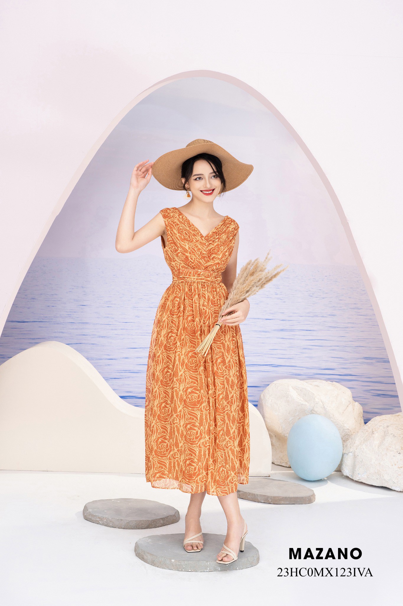 Đầm Maxi vải voan in hoạ tiết hoa hồng 23HC0MX123IVA