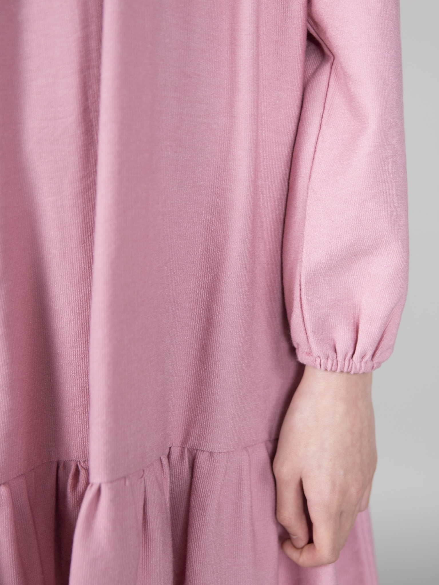 Váy nhung tăm màu hồng tay bồng_thumbnail_4