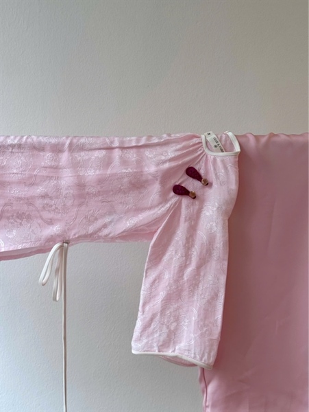 Áo Dài Tiểu Hoa Viên Tay Lửng '25