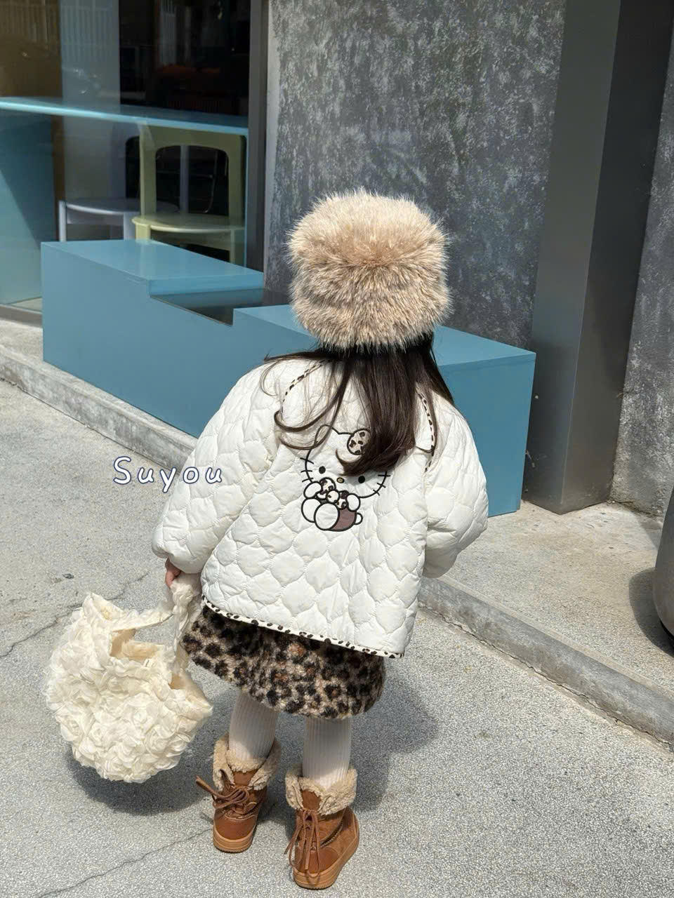 (M104) Áo khoác gió lót lông cừu thêu Kitty beo Soyou mặc được 2 mặt