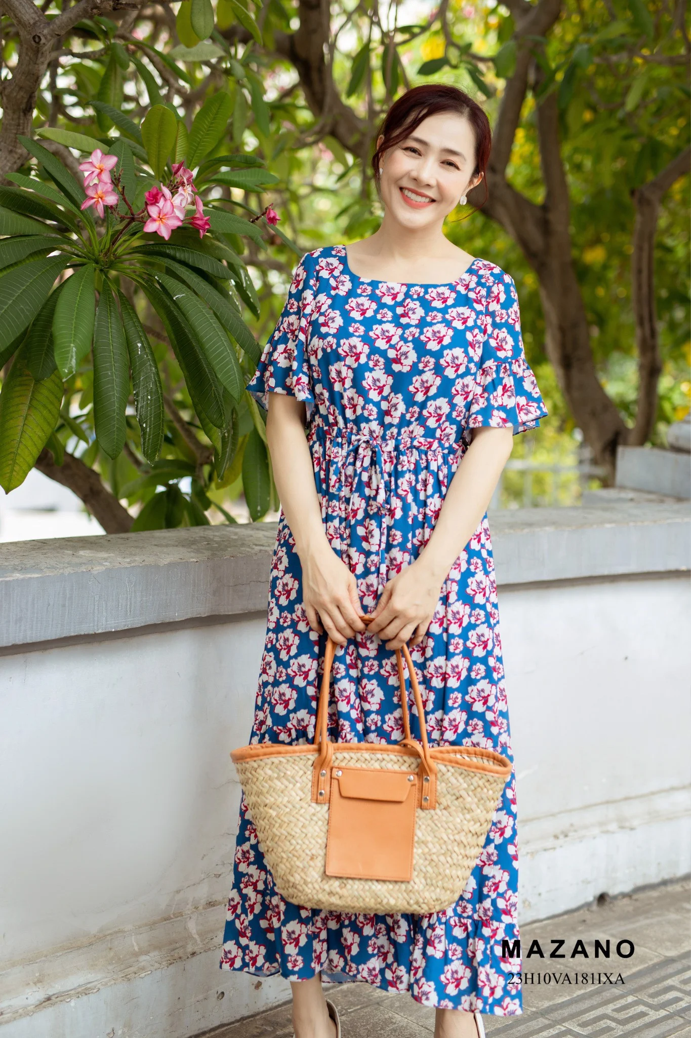 Đầm xanh rút dây eo phối bèo nữ tính 23H10VA181IXA