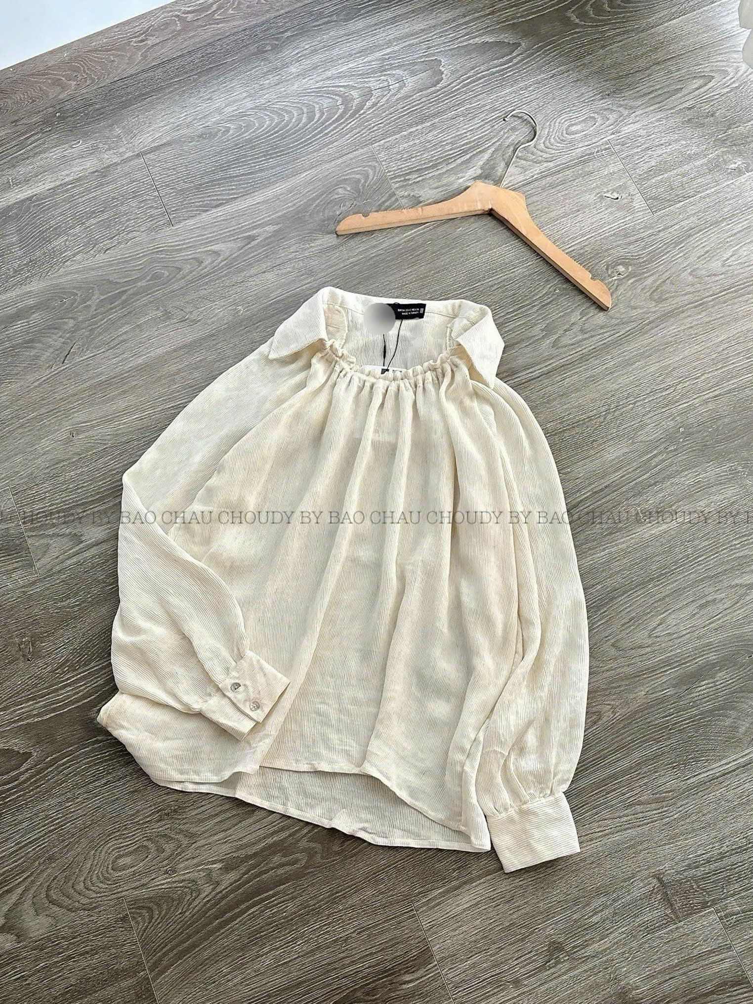 A291 ÁO KIỂU KEM_thumbnail_1