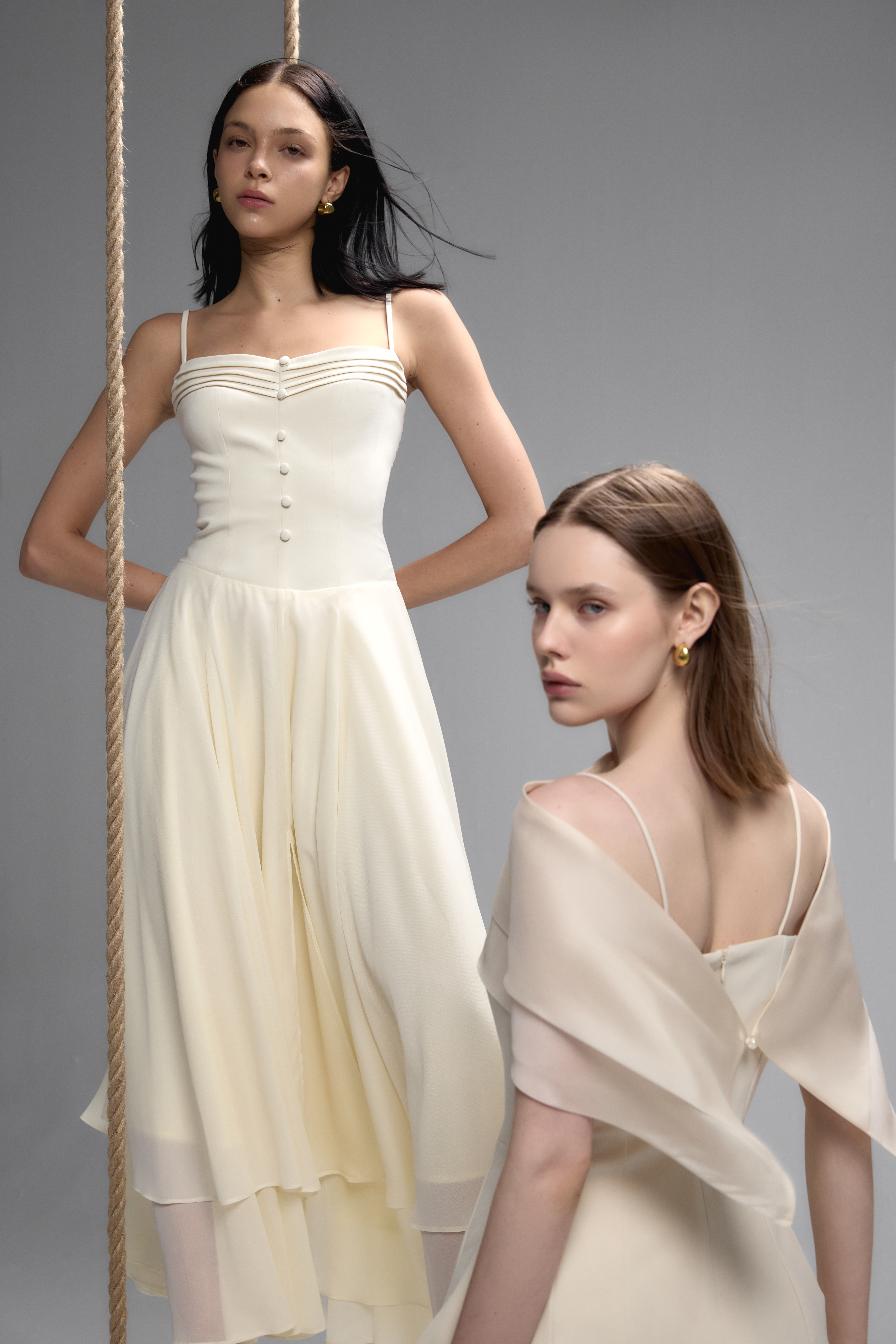 HAERIN Top_thumbnail_6