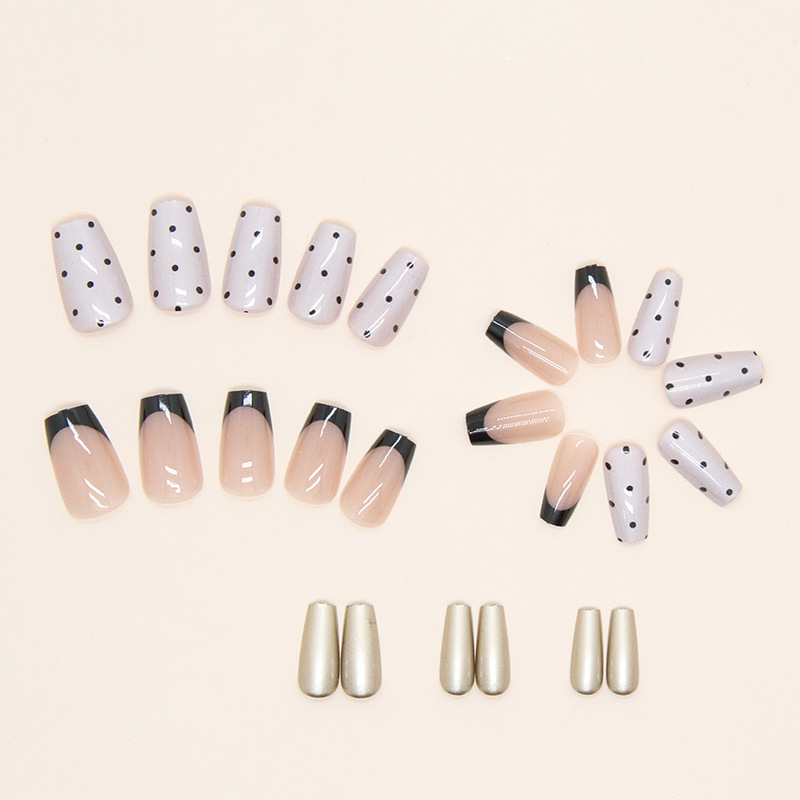 Nail 764_thumbnail_2