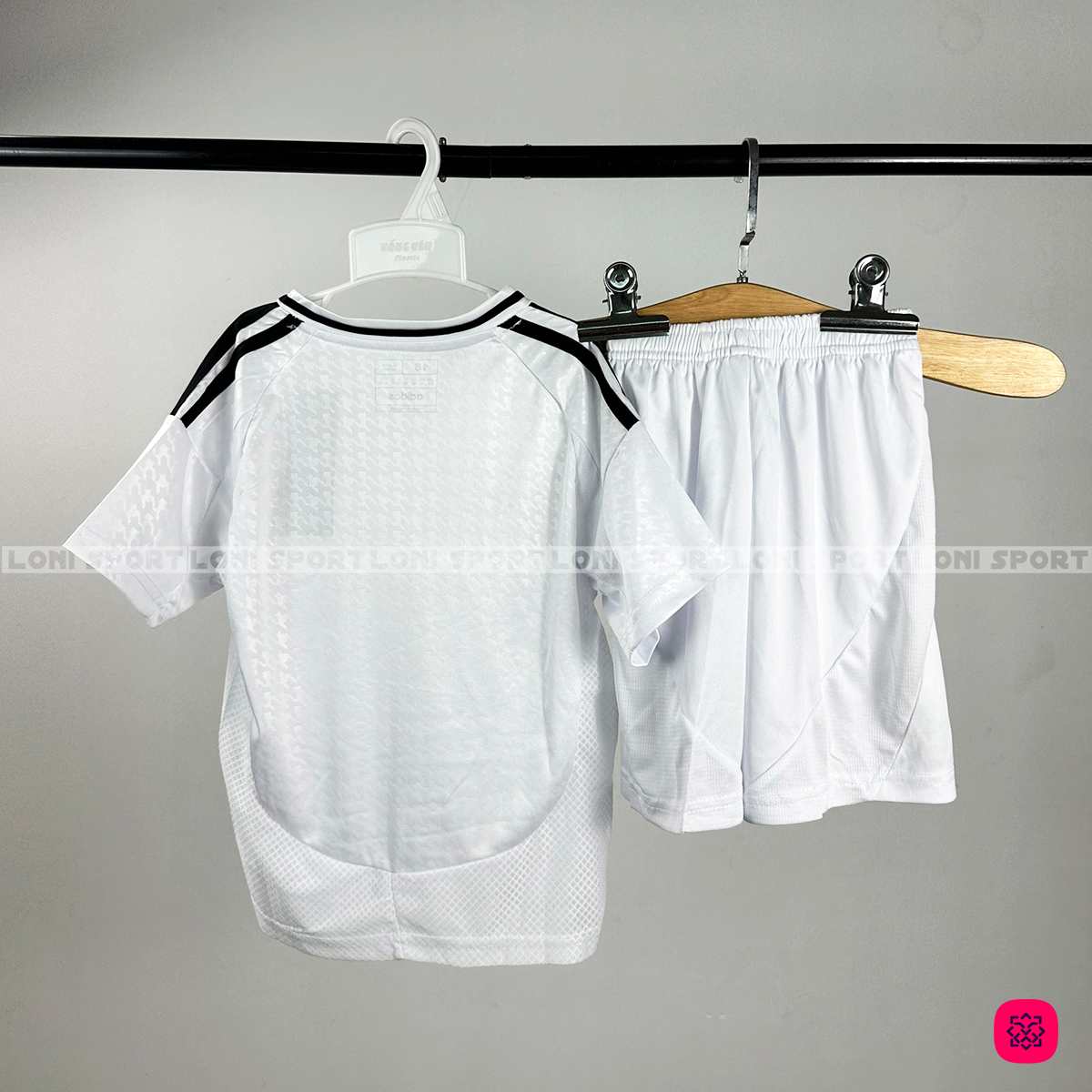 Bộ kid Real sân nhà trắng 24/25_thumbnail_2