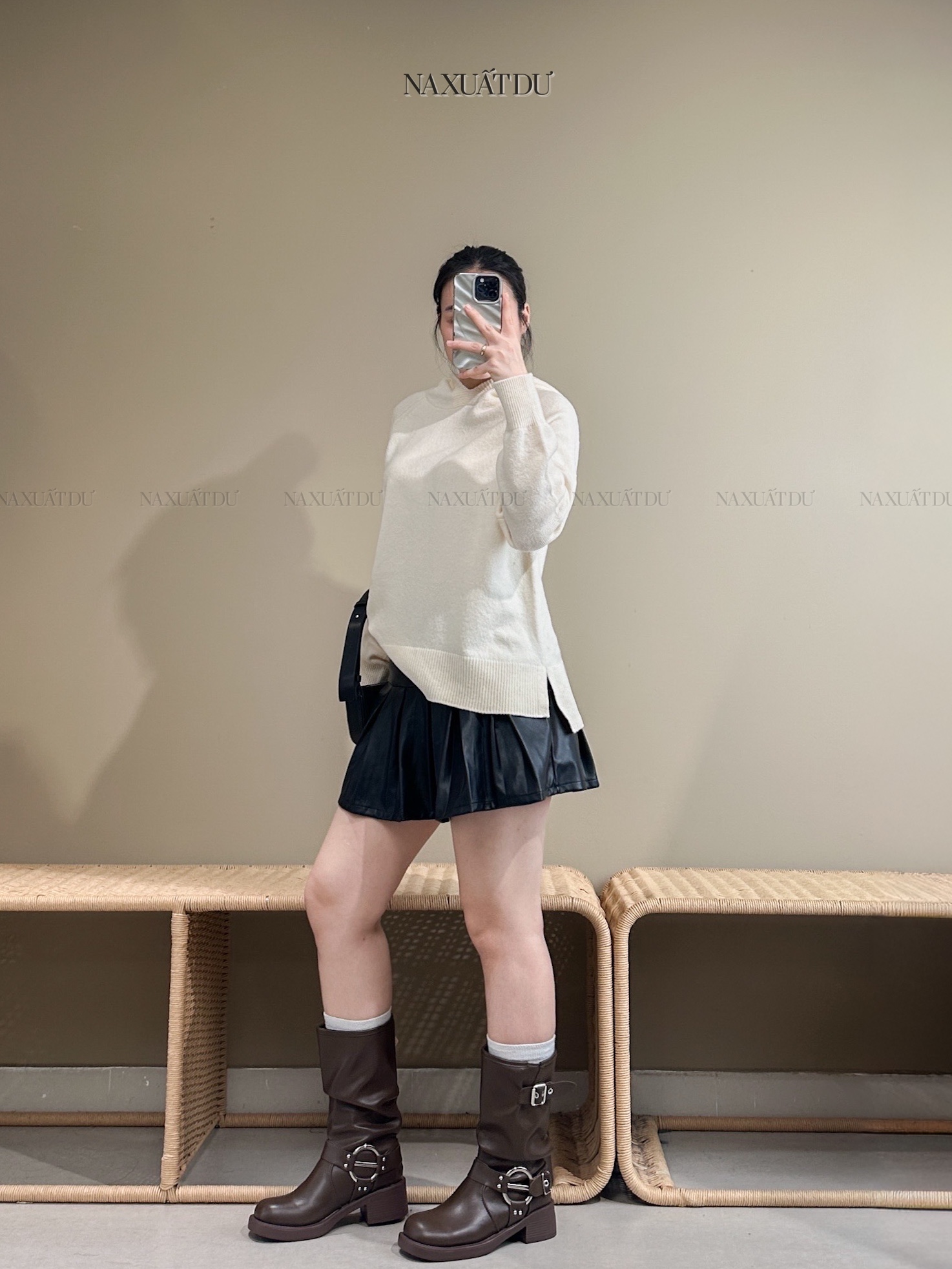 Chân váy da xoè - V86 (SALE)_thumbnail_8