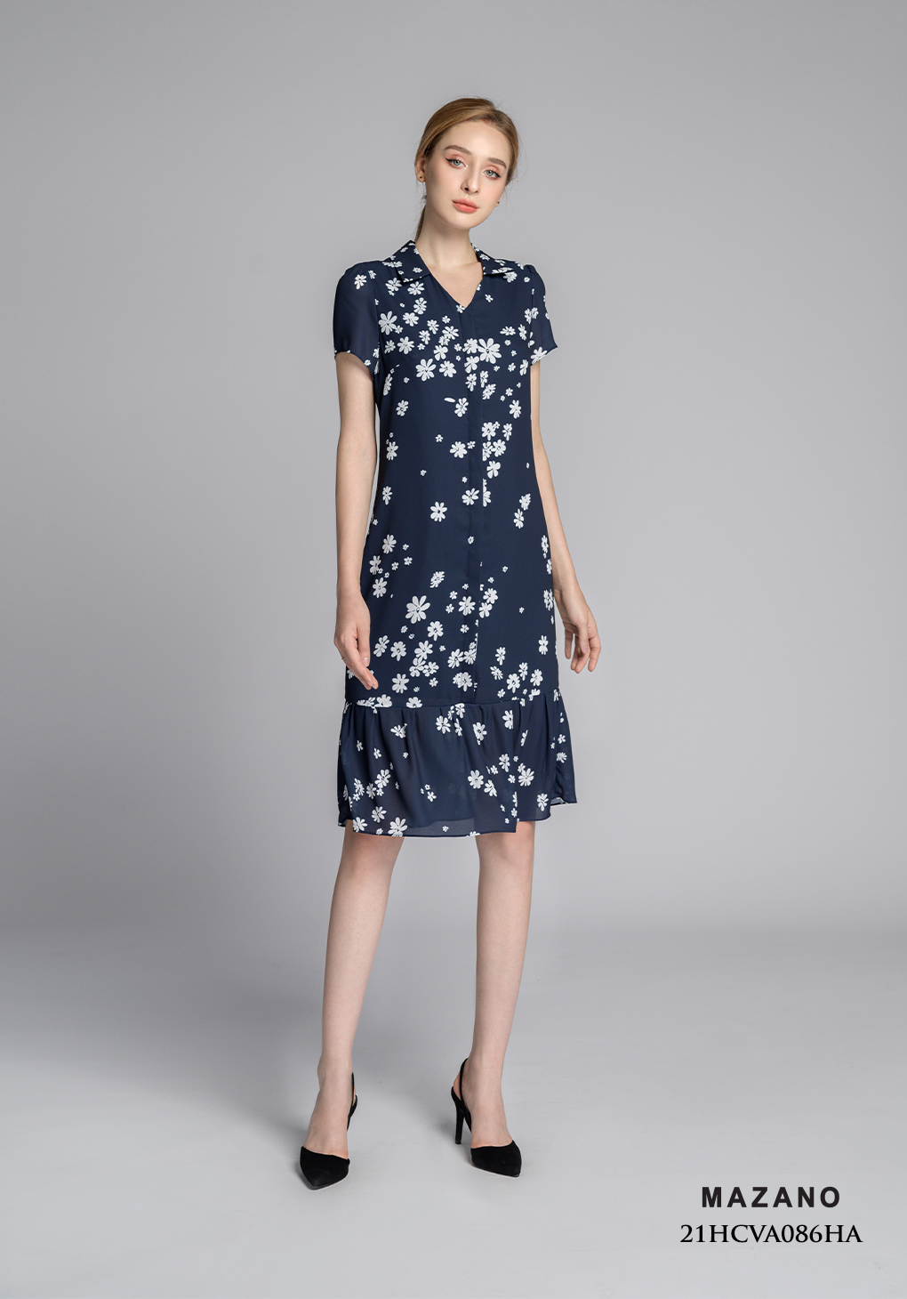 Váy xanh họa tiết chân bèo thắt đai_thumbnail_0