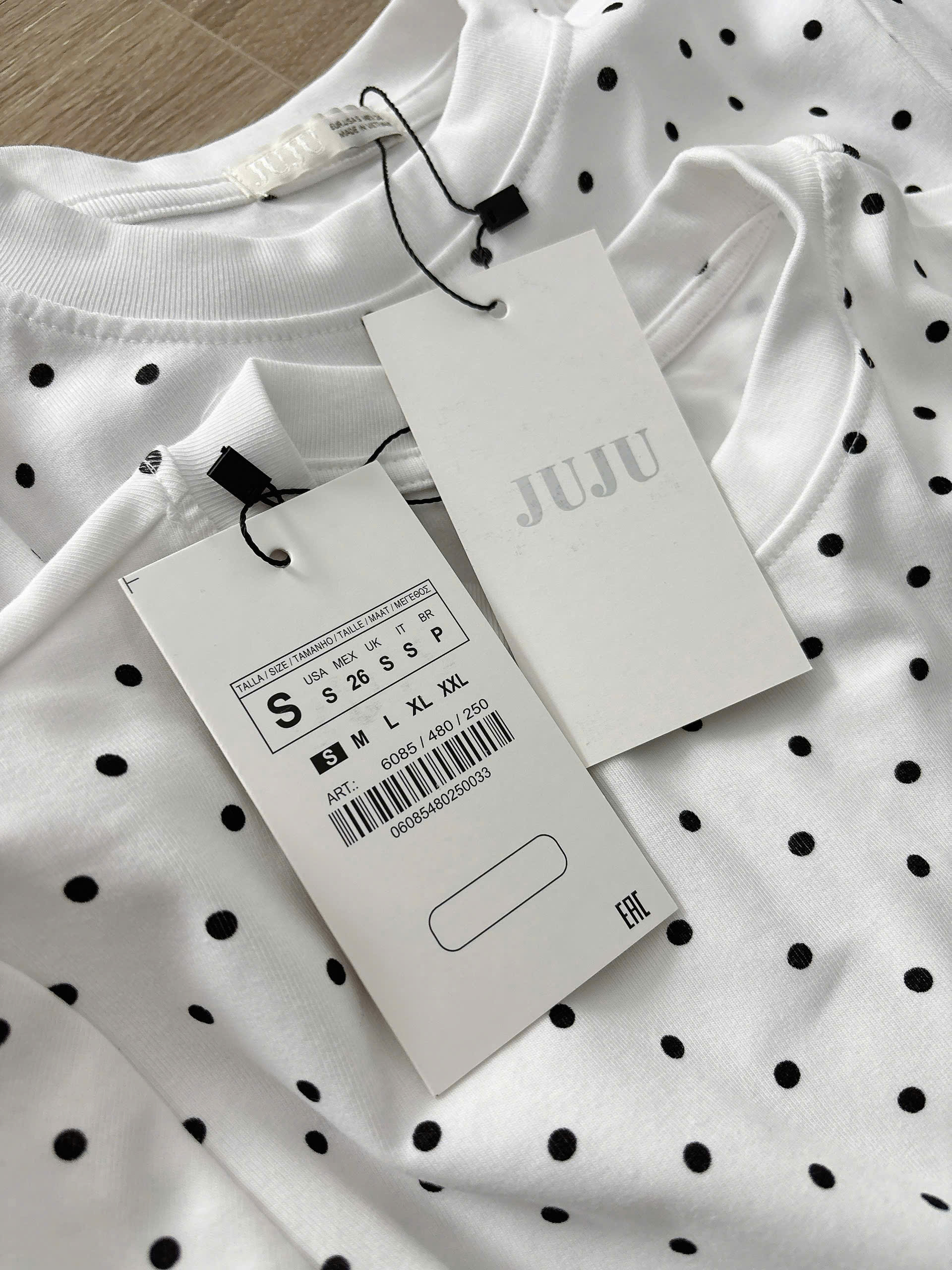 H111 ÁO THUN TRẮNG CHẤM BI_thumbnail_5