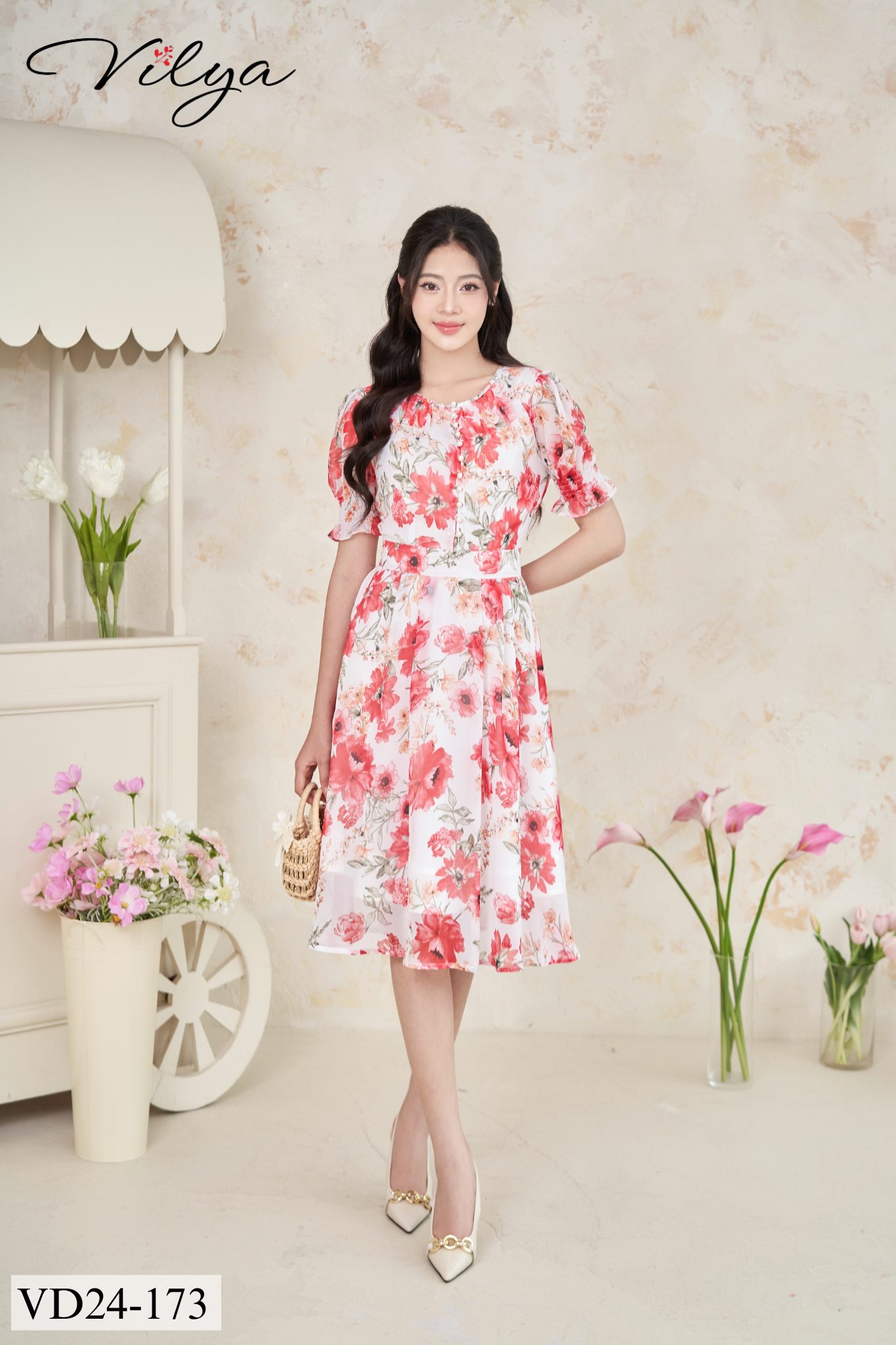 Đầm xòe voan hoa cổ tròn tay bum phối cúc ngọc trai VILYA VD24-173