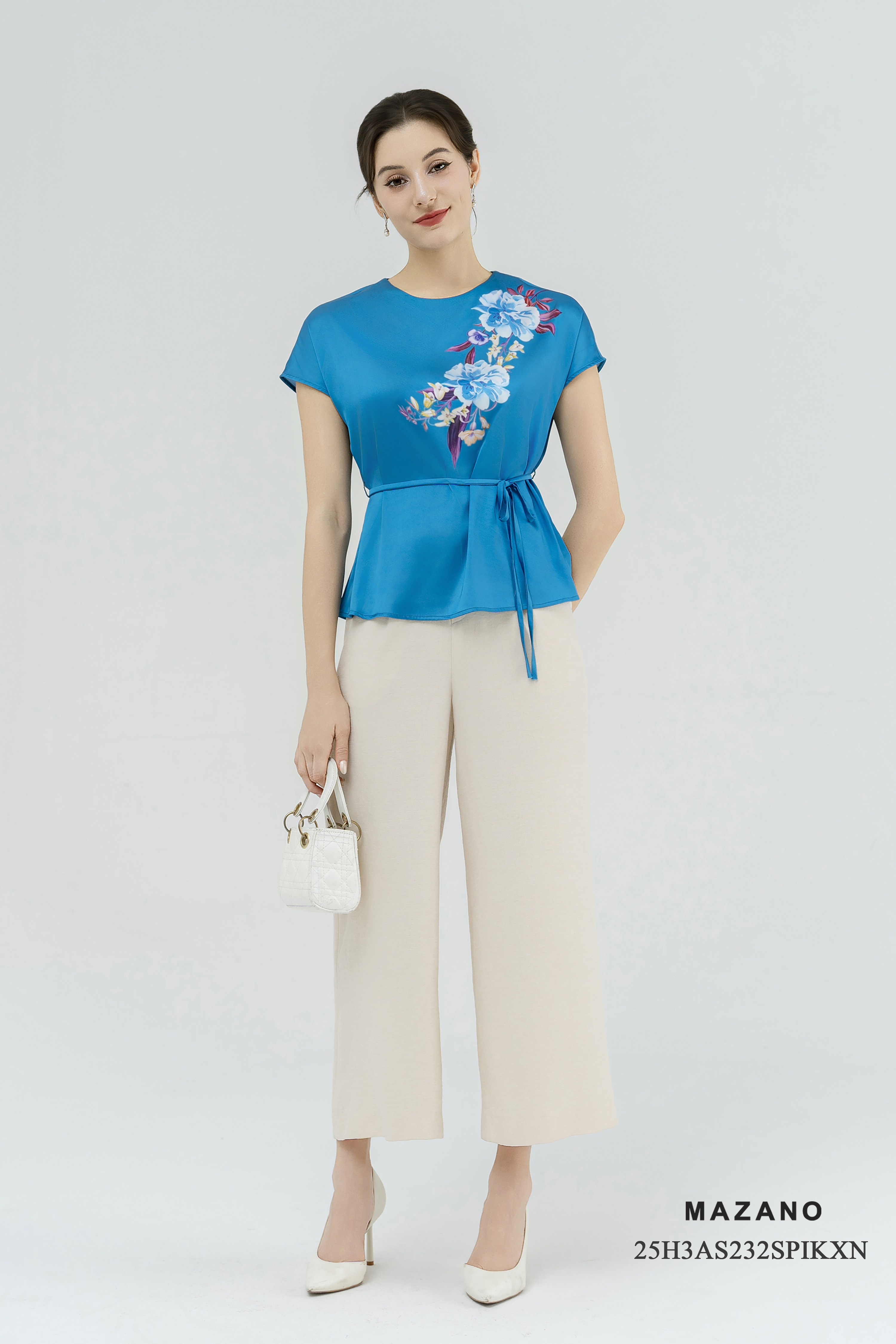 Áo Top ngắn thắt đai Vải lụa mỏng Họa tiết hoa cách điệu Cổ tròn Tay liền Dài dưới eo_thumbnail_2