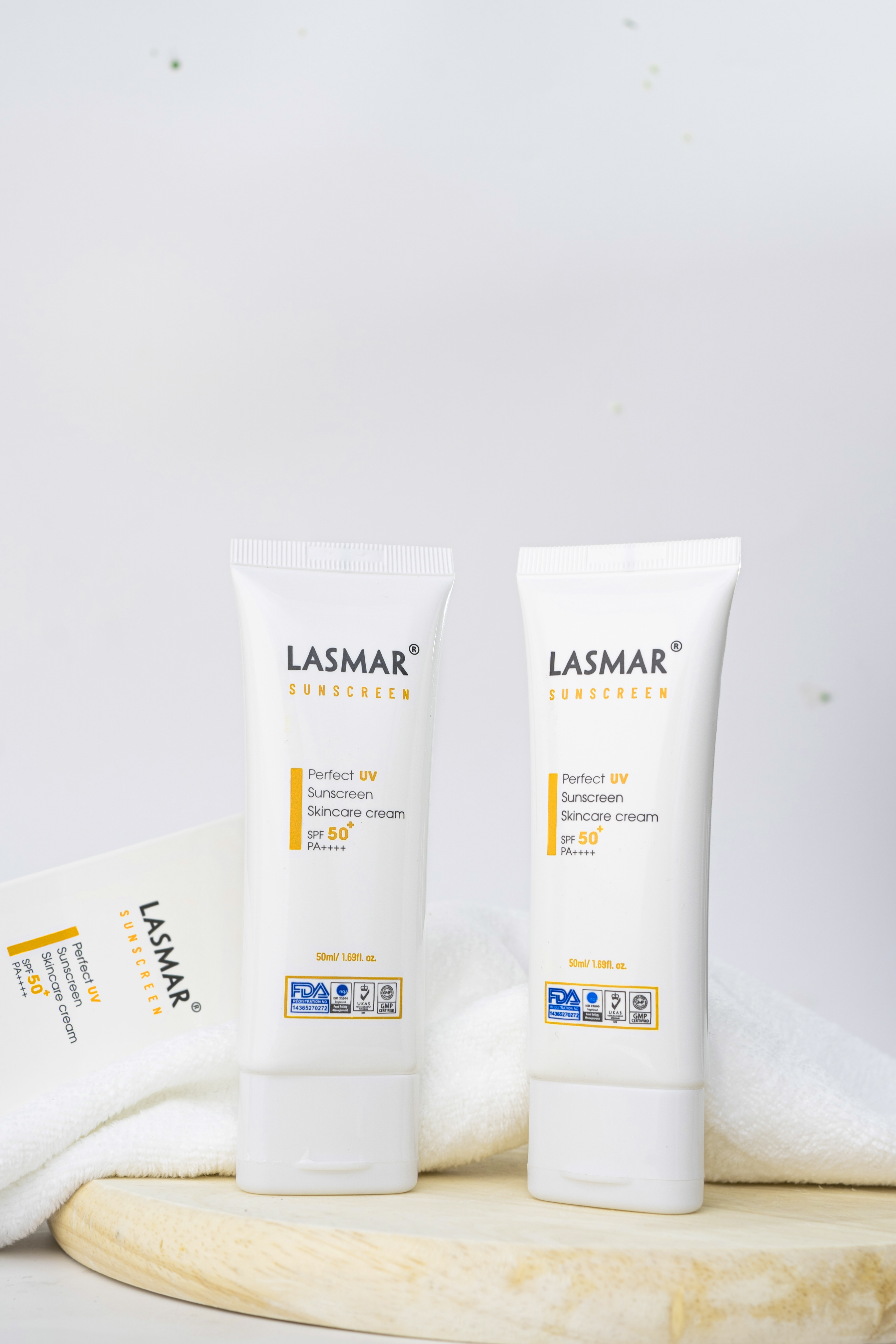 Kem chống nắng Lasmar_thumbnail_2
