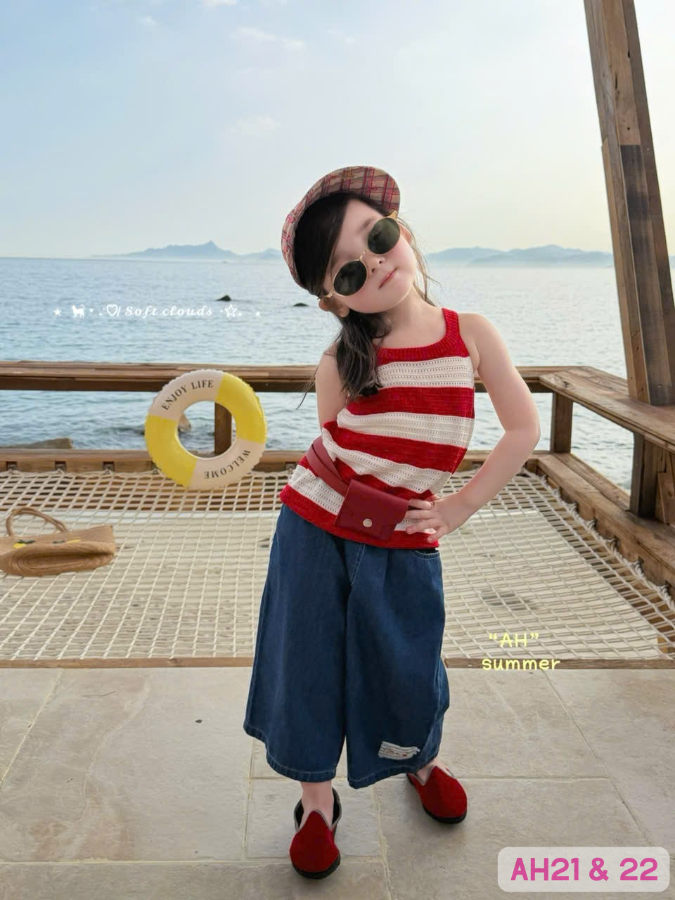 AH22 - Quần bò ống xuông thêu taf ở gấu quần hãng AH