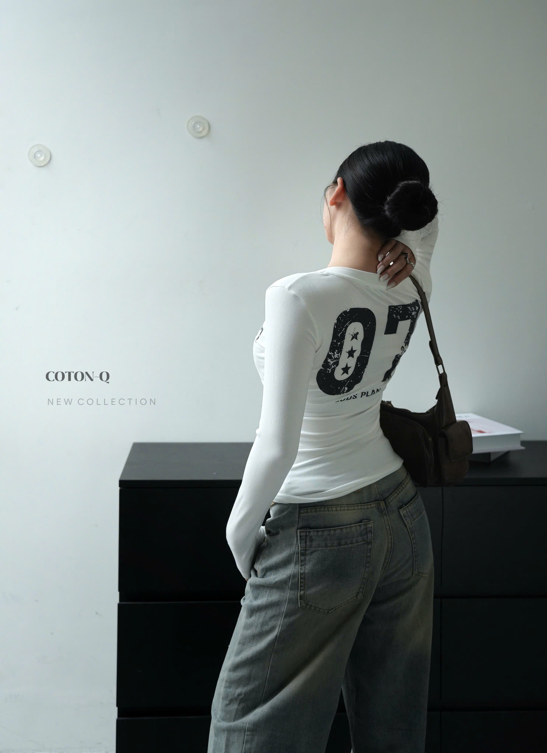 Áo cổ tim tay dài ( ĐEN )_thumbnail_6