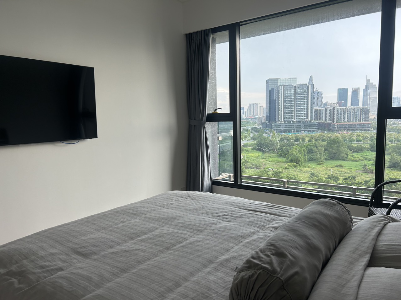 Cho thuê căn 2 phòng ngủ tháp the Hubson full nội thất 85m2_thumbnail_1