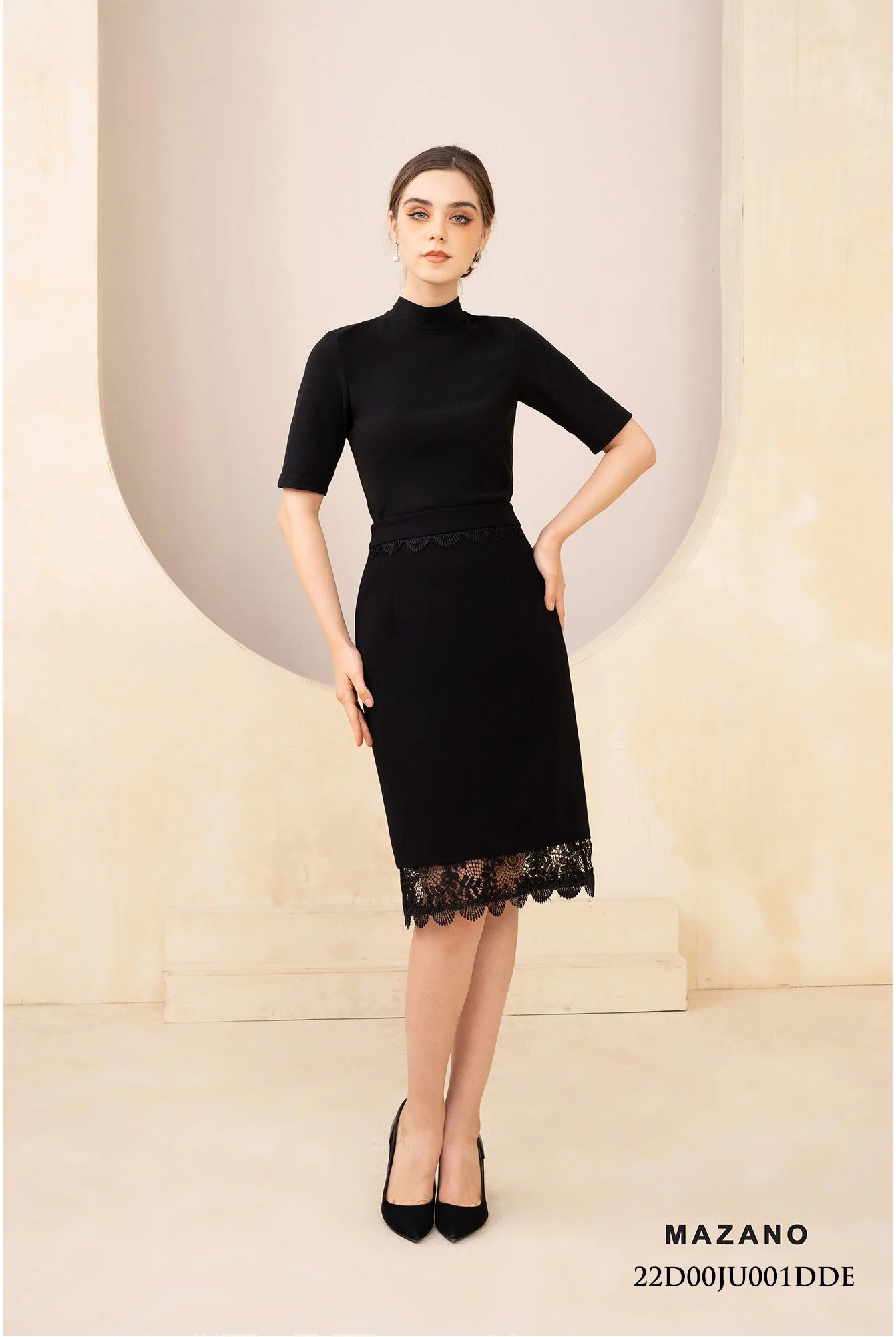 Chân váy Juýp vải Tuytxi màu đen phối chân ren