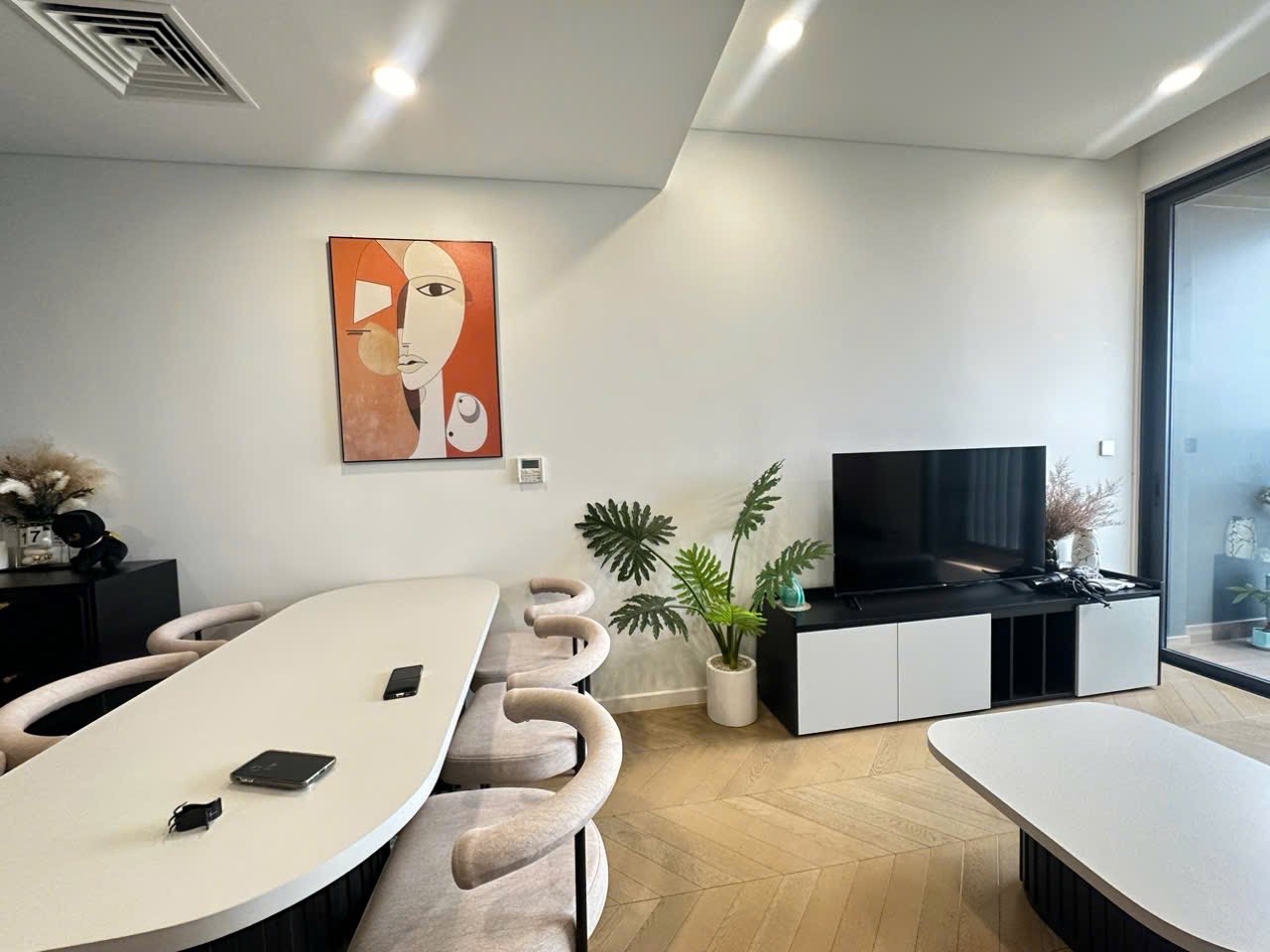 𝐁𝐀́𝐍 𝐂𝐀̆𝐍 𝟑 𝐏𝐇𝐎̀𝐍𝐆 𝐍𝐆𝐔̉ 𝐋𝐔𝐌𝐈𝐄̀𝐑𝐄 𝐑𝐈𝐕𝐄𝐑𝐒𝐈𝐃𝐄 - Đã ra sổ hồng_thumbnail_1