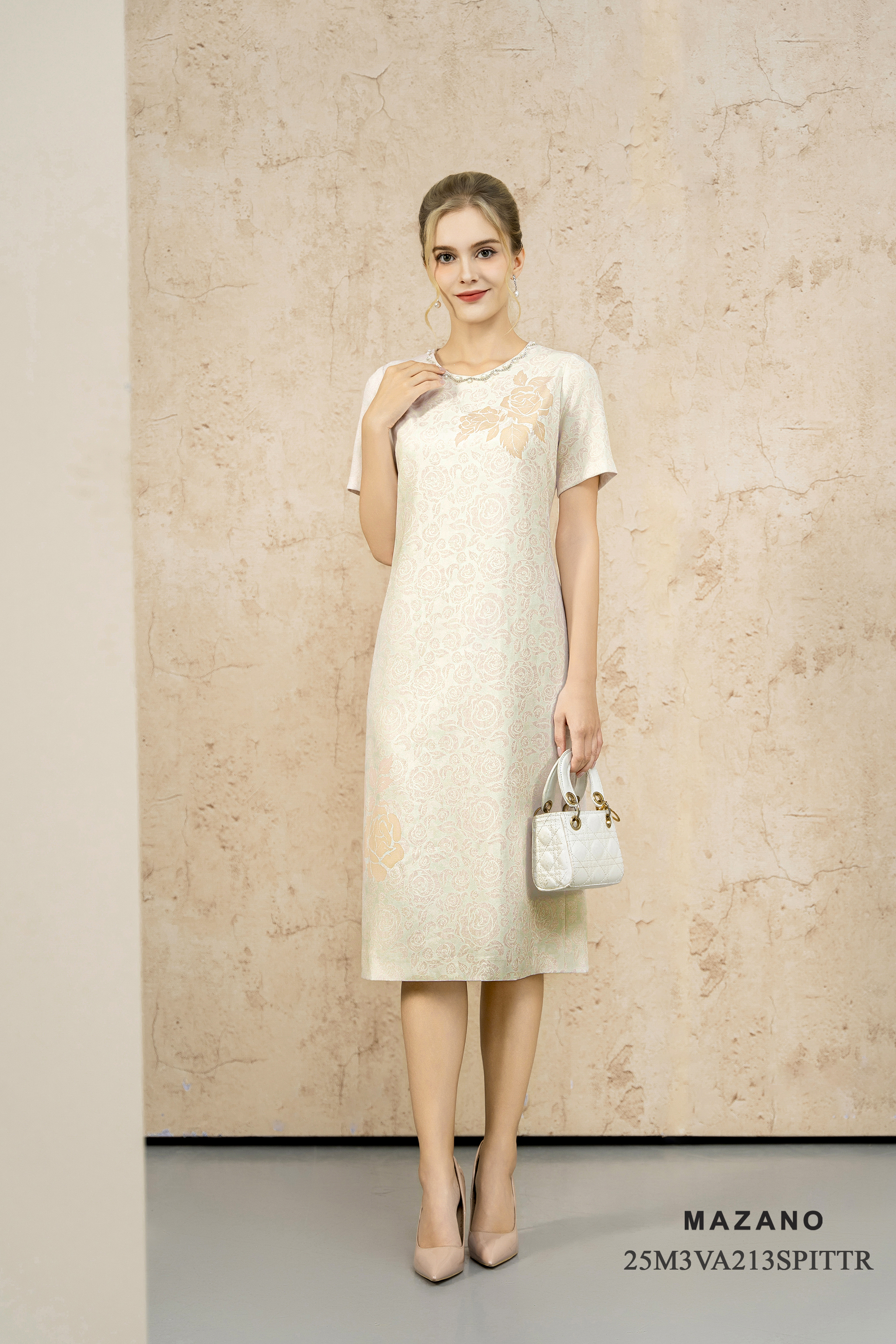 Váy đầm suông Vải thô chun Họa tiết hoa chìm bố cục Cổ tròn Tay ngắn Dài đến bắp chân