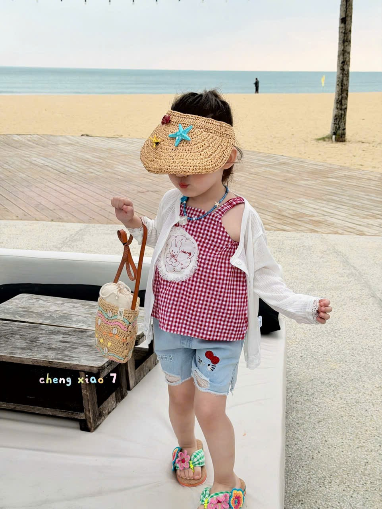 CX99 - Quần short jean bé gái thêu họa tiết dễ thương phong cách năng động hãng CX7