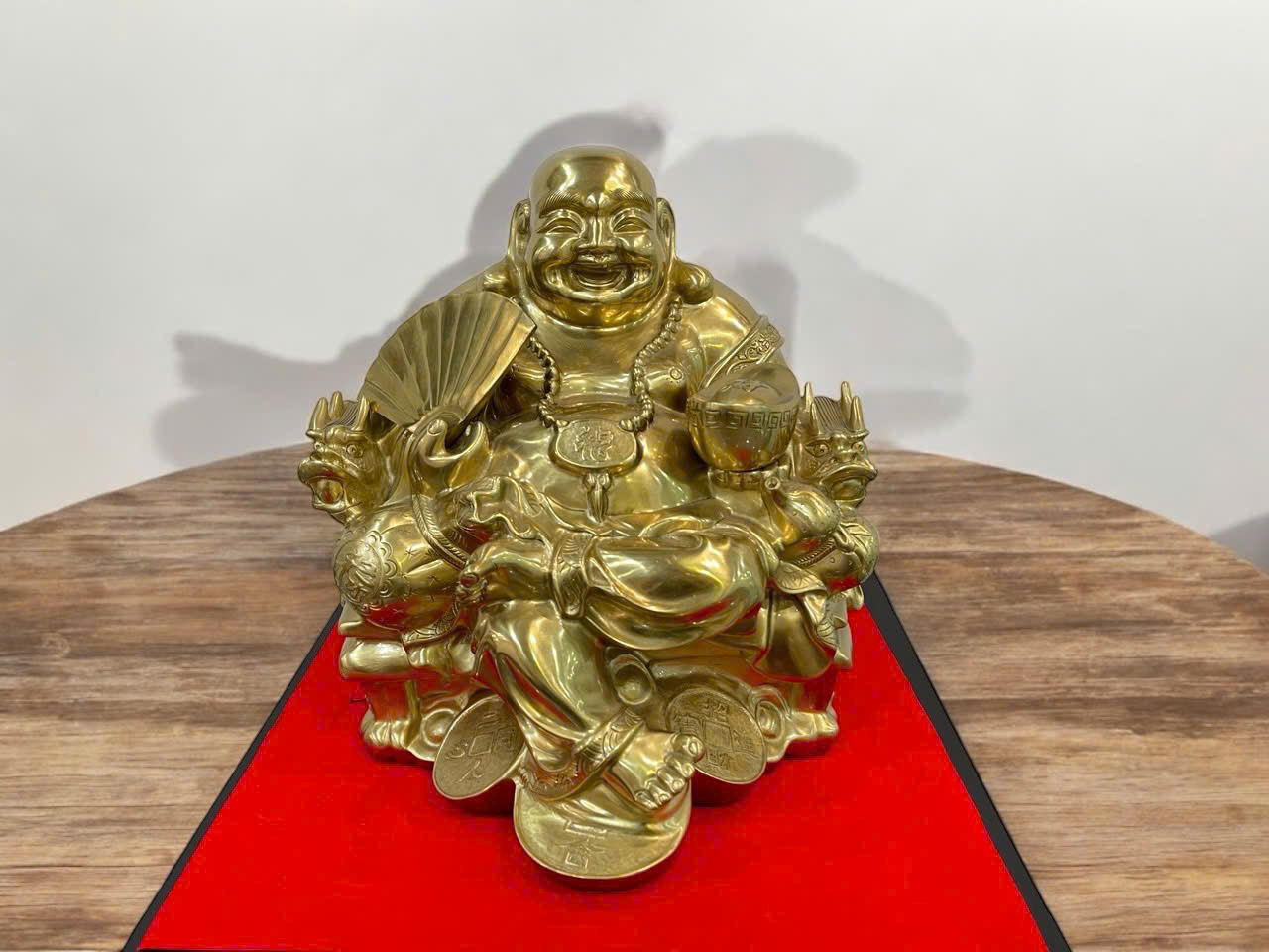 Tượng phật di lặc ngồi ngai ccao 48 cm đúc đồng vàng cát tút_thumbnail_0