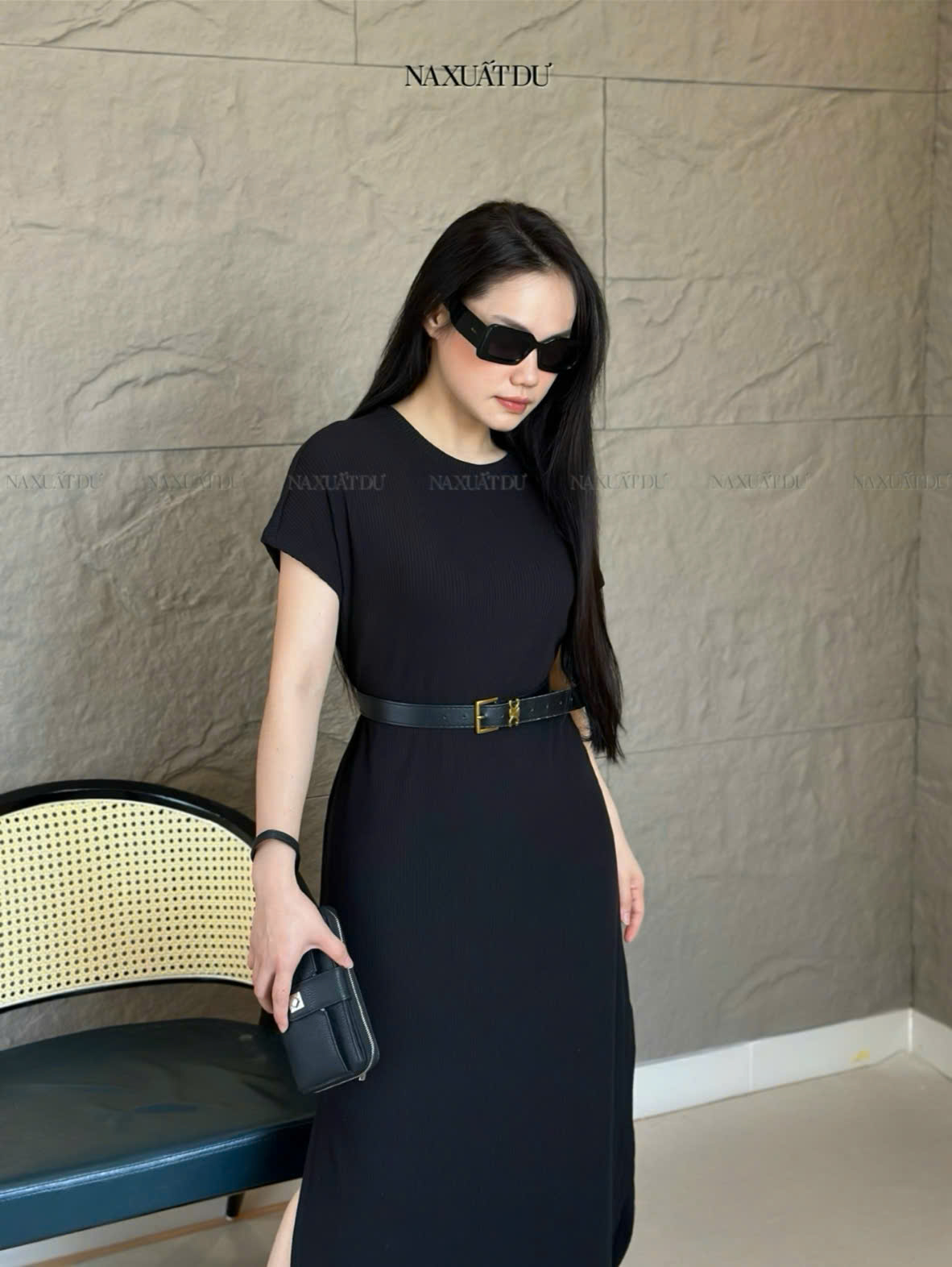 Đầm dài suông xẻ tà nữ 