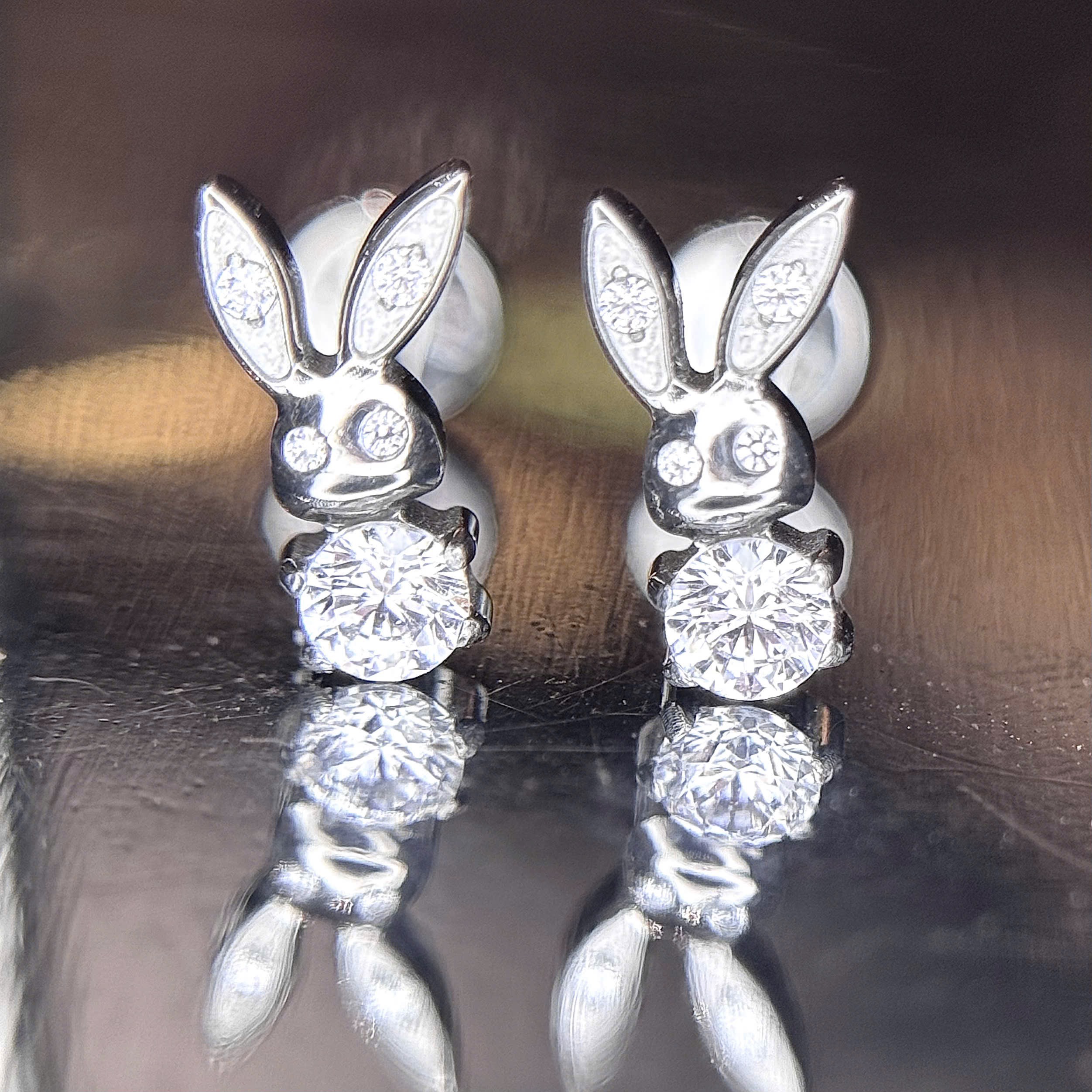 Khuyên kiểu titan thỏ đá_thumbnail_2