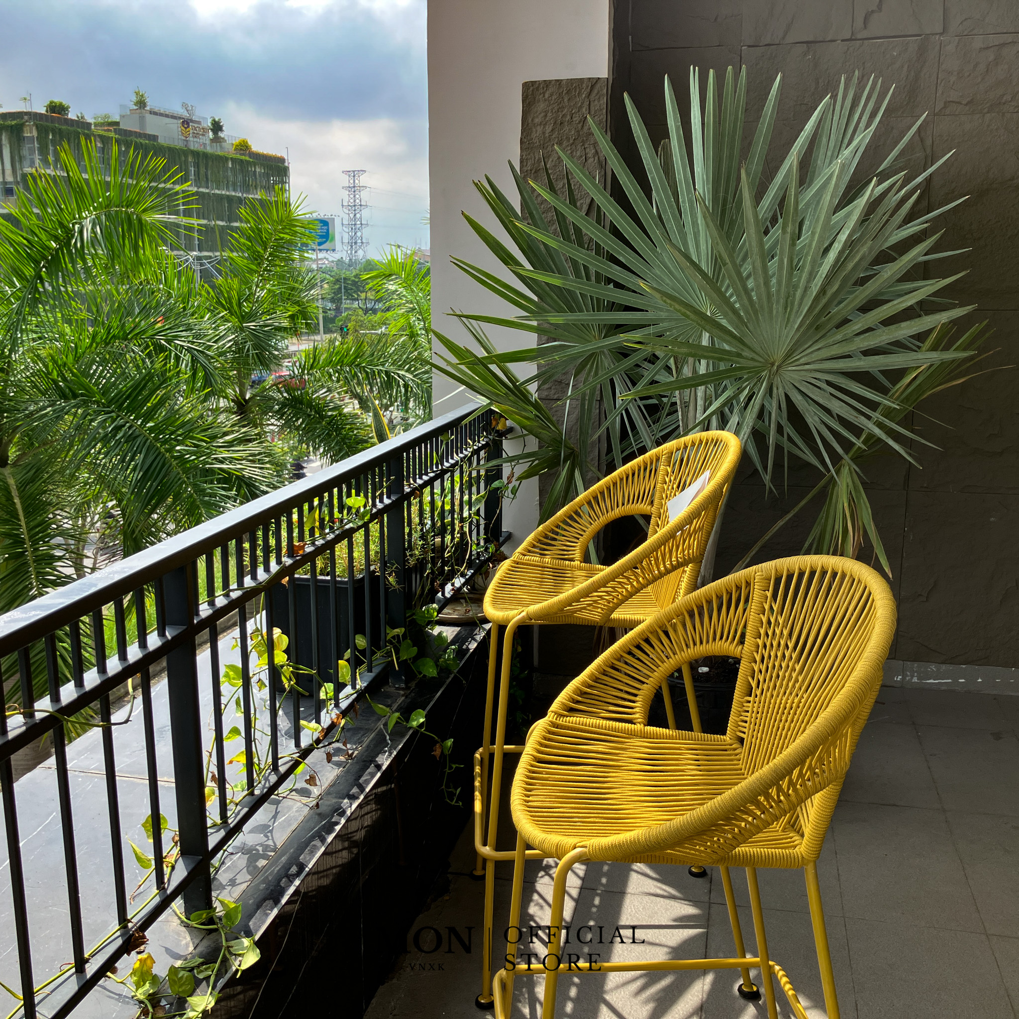 GHẾ BAR THẤP NGOÀI TRỜI ARTICLE KASIKO TURMERIC VÀNG_thumbnail_5