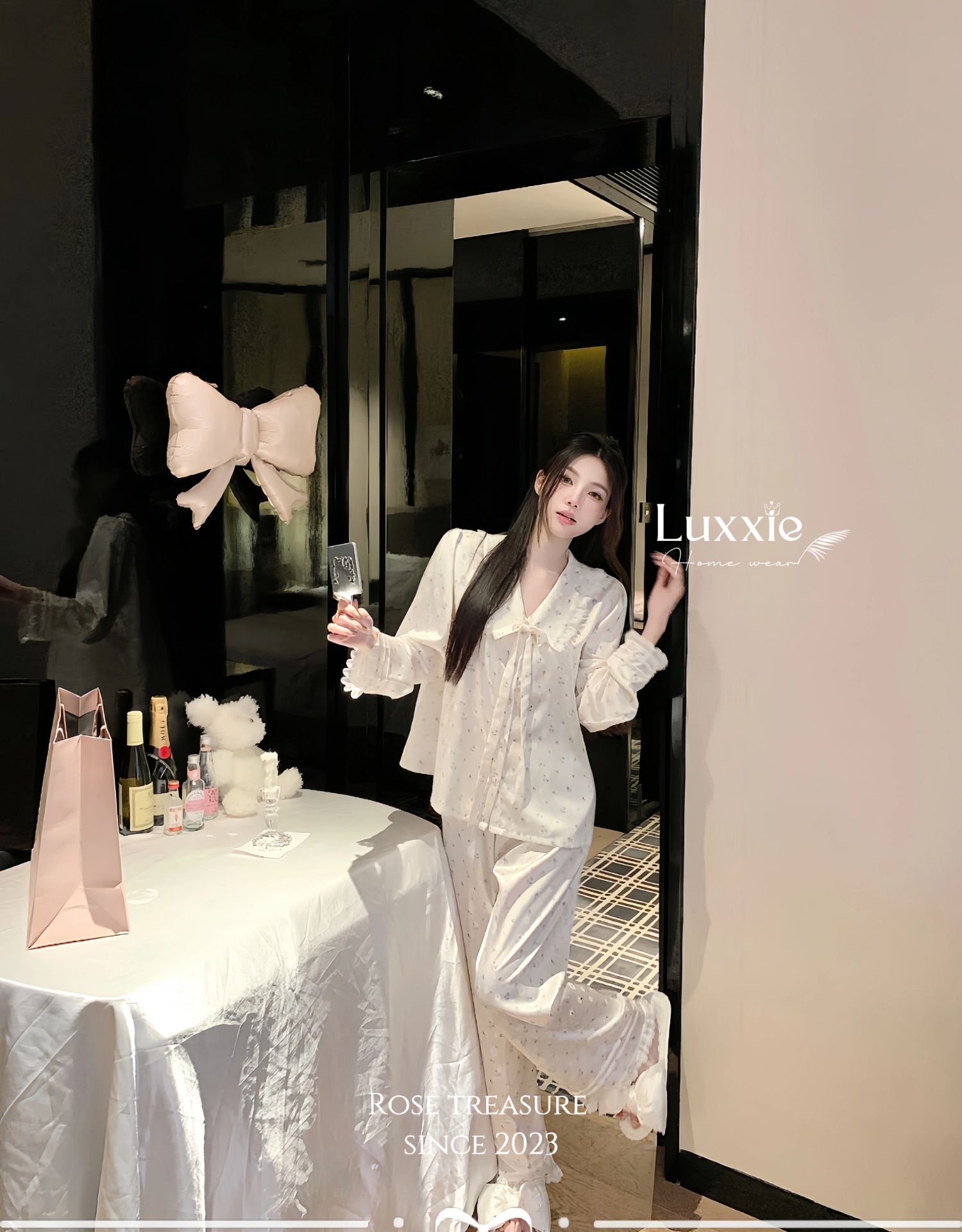 N123 Pijama lụa trắng hoa nhí viền ren cổ sen_thumbnail_5